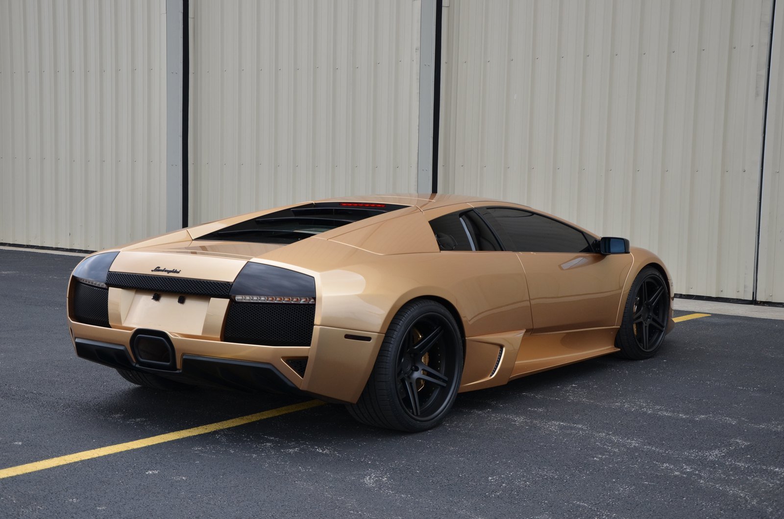 Lamborghini Murcielago SV коричневая