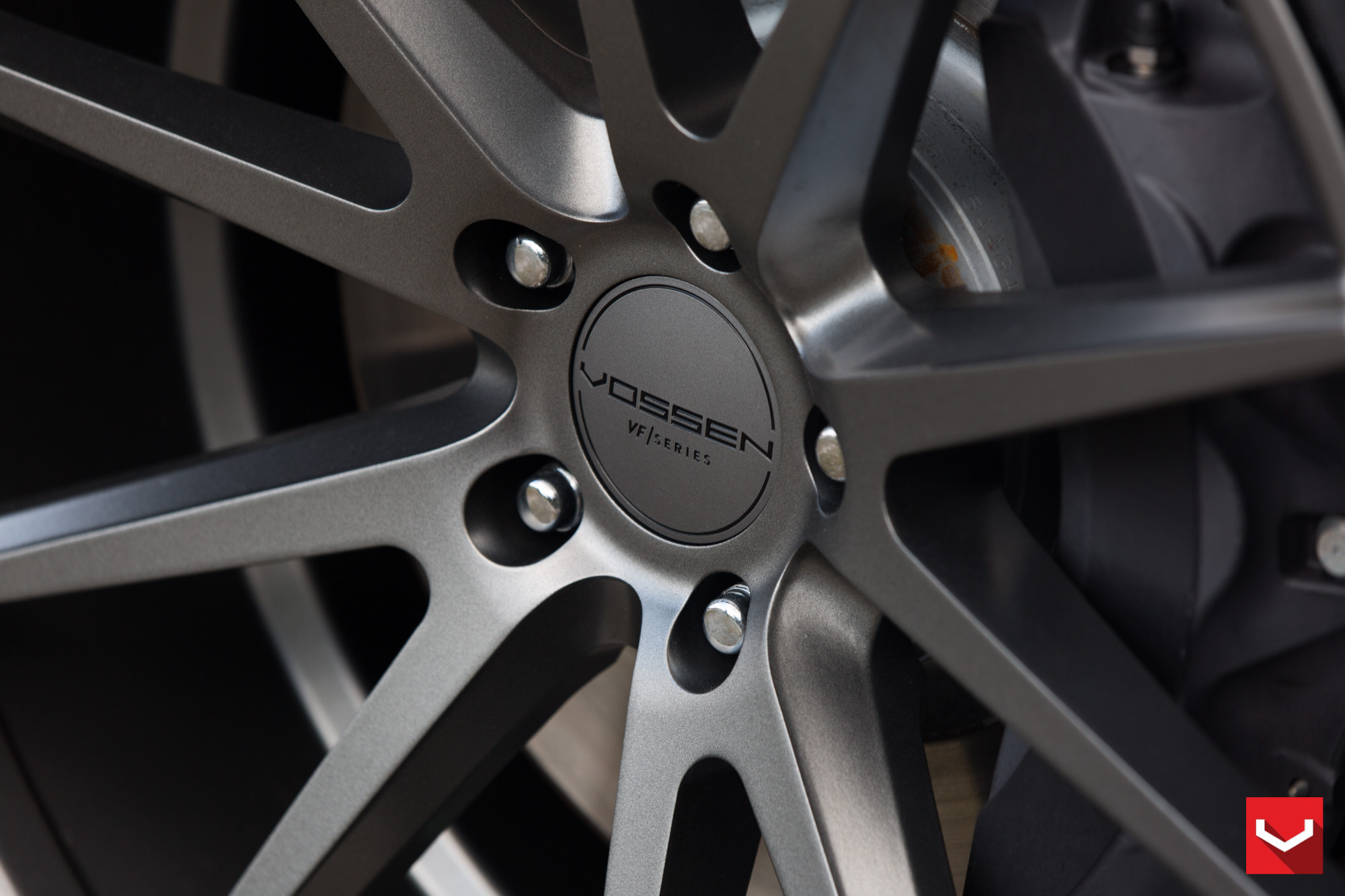 Land Rover Range Rover with Custom VFS Vossen Rims - Photo by Vossen