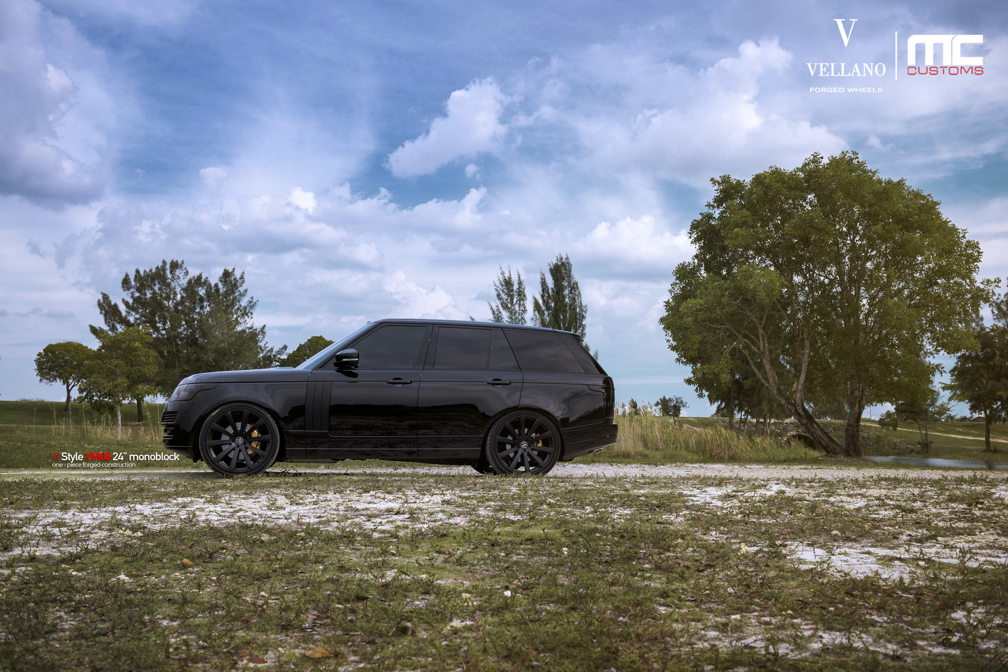 24 Inch Vellano Wheels on Black Range Rover - Photo by Vellano