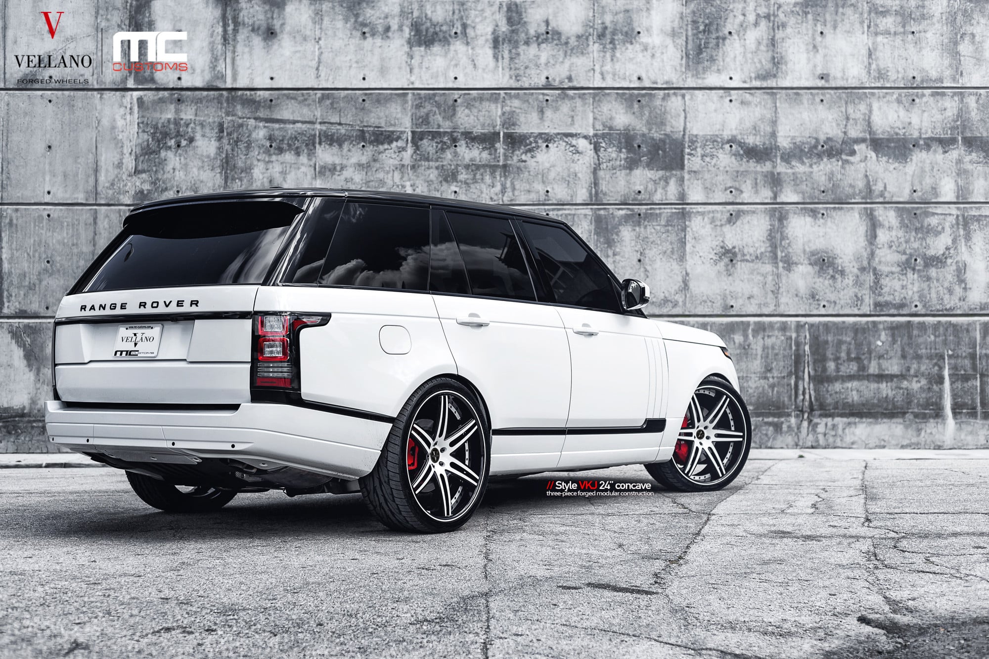 Aftermarket Taillights on White Range Rover - Photo by Vellano