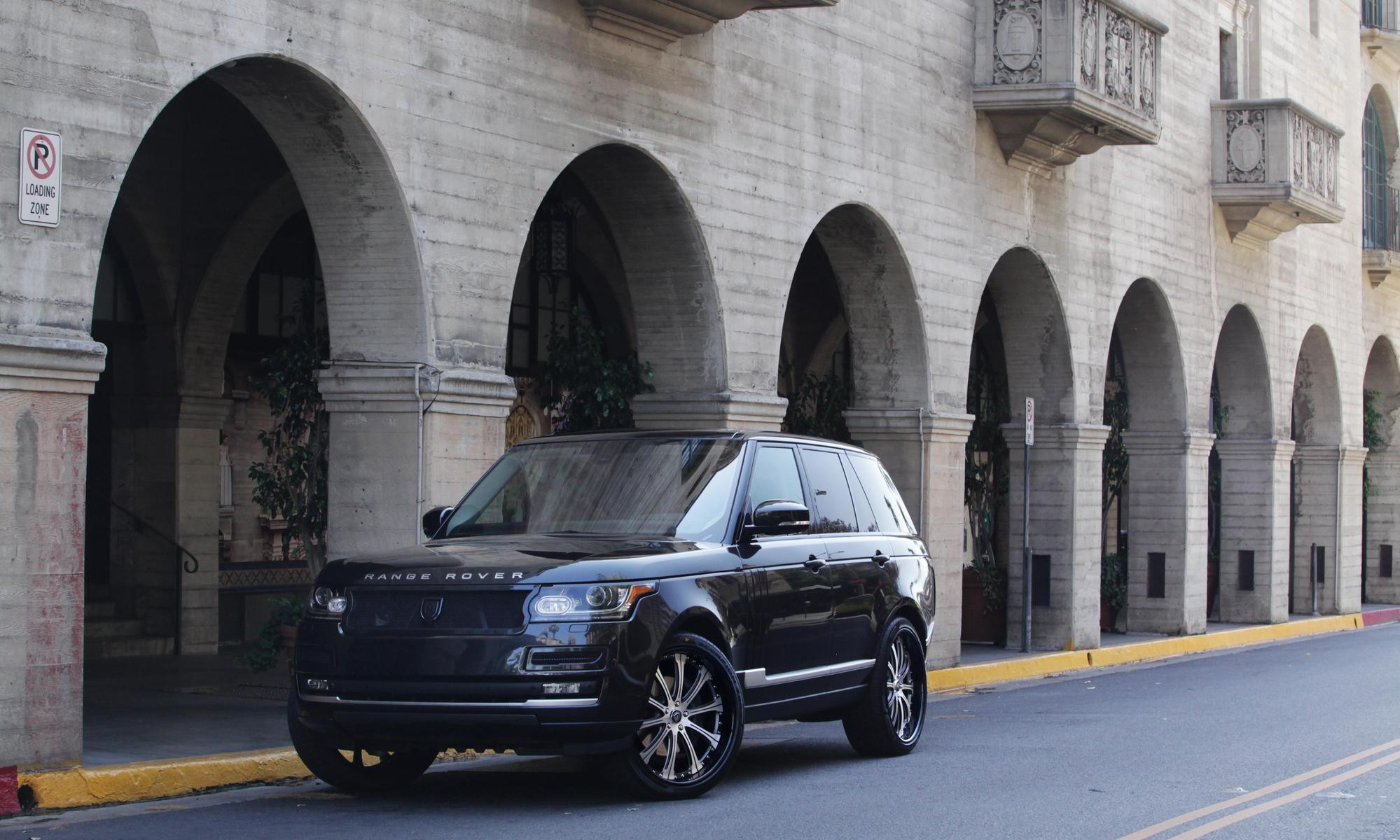 Range Rover Land Rover on 24 Inch Custom Lexani Rims - Photo by Lexani