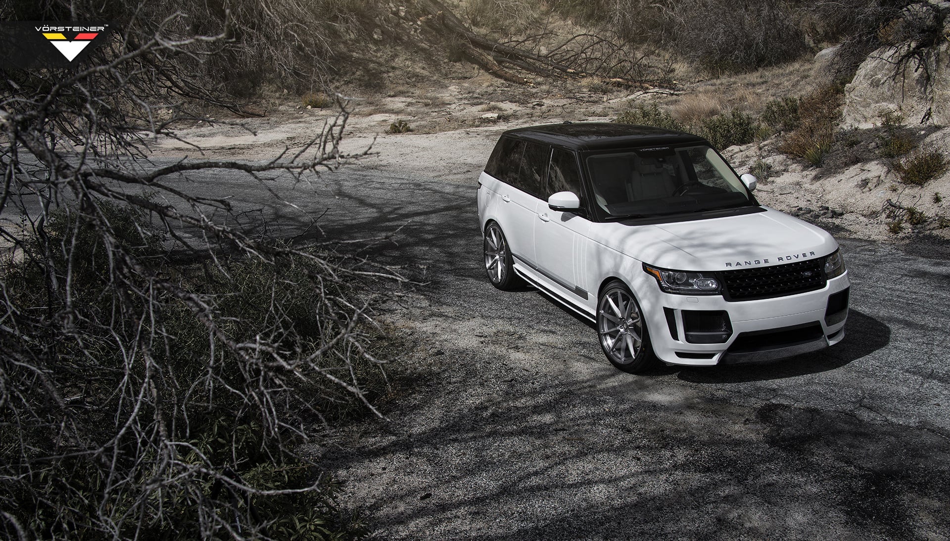White Range Rover with Custom Front Bumper - Photo by Vorstiner
