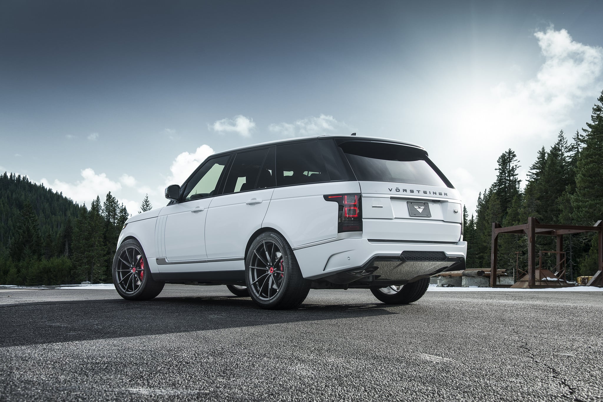 Vorsteiner Wheels on White Range Rover - Photo by Vorsteiner