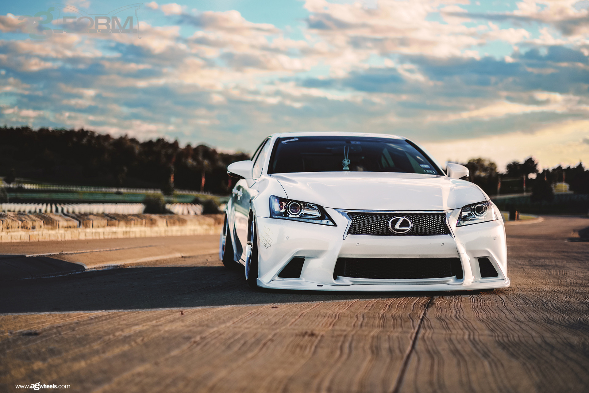 Air Runner Lexus GS350 on Avant Garde Rims - Photo by Avant Garde