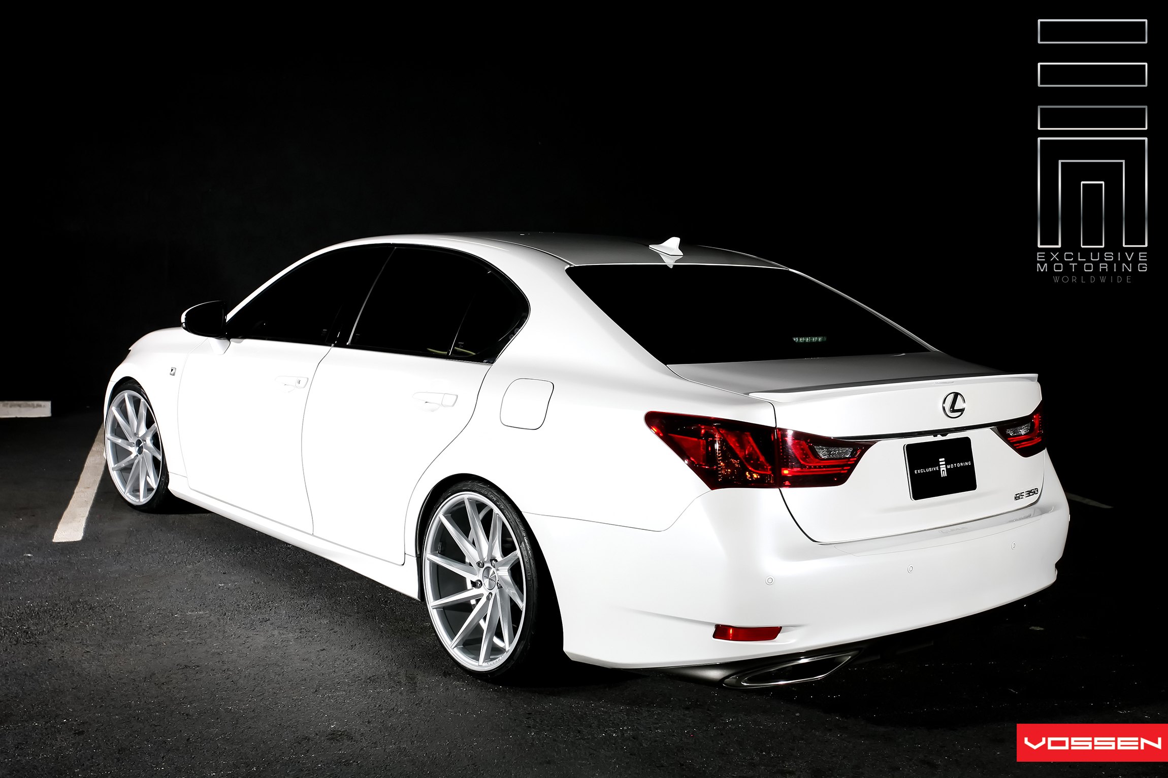 White gs. Белый GS 350 гонка. Лексус Пассат. Vossen на Лексус GS 350 191 кузов. Lexus is белый Самурай.