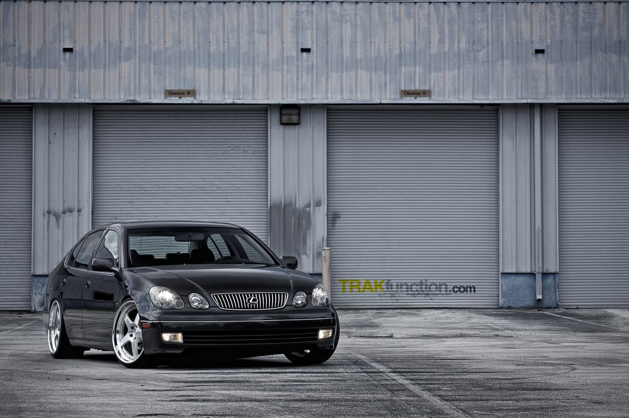 Black Lexus GS with Chrome Grille - Photo by ADV.1