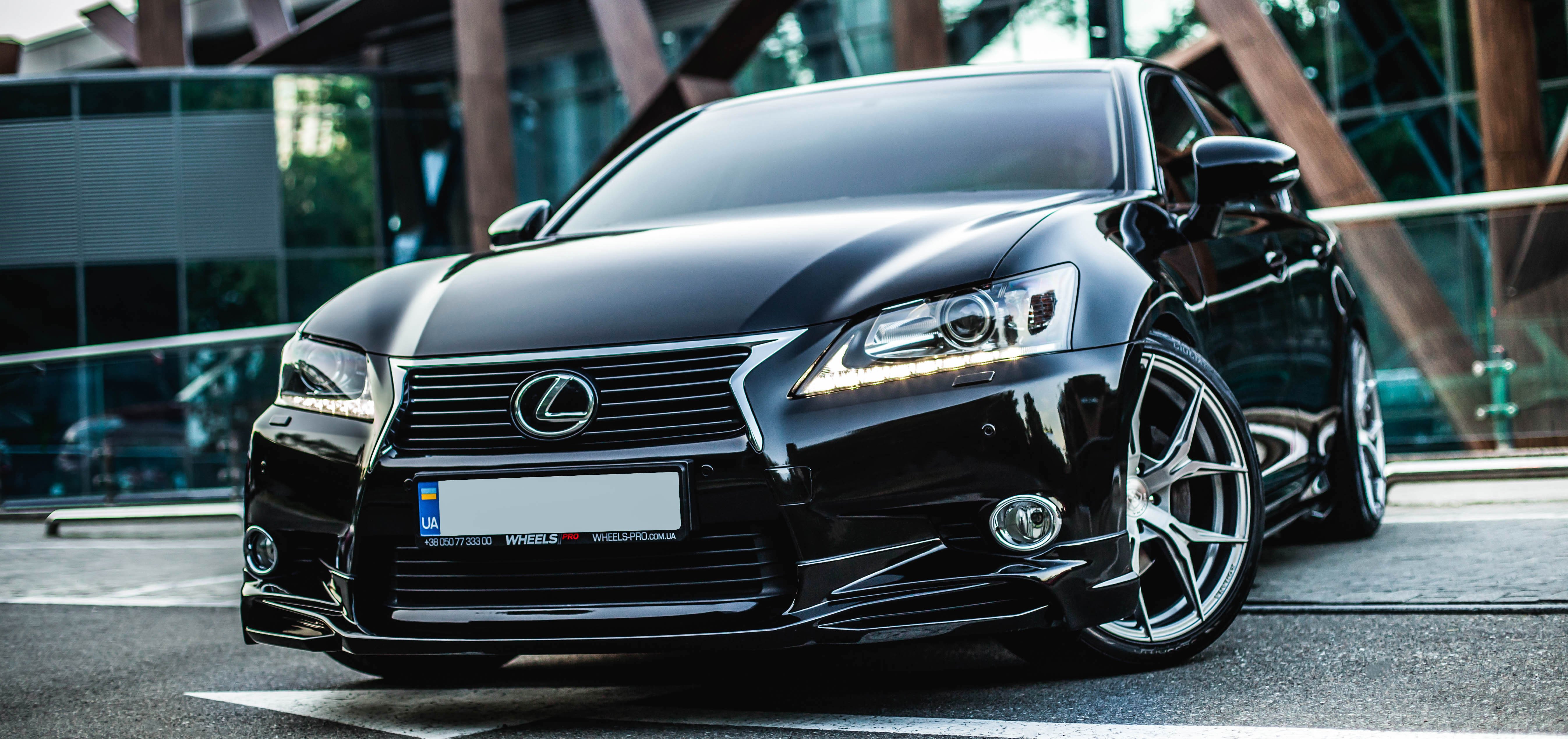 Classy Black Lexus GS - Photo by Rohana Wheels
