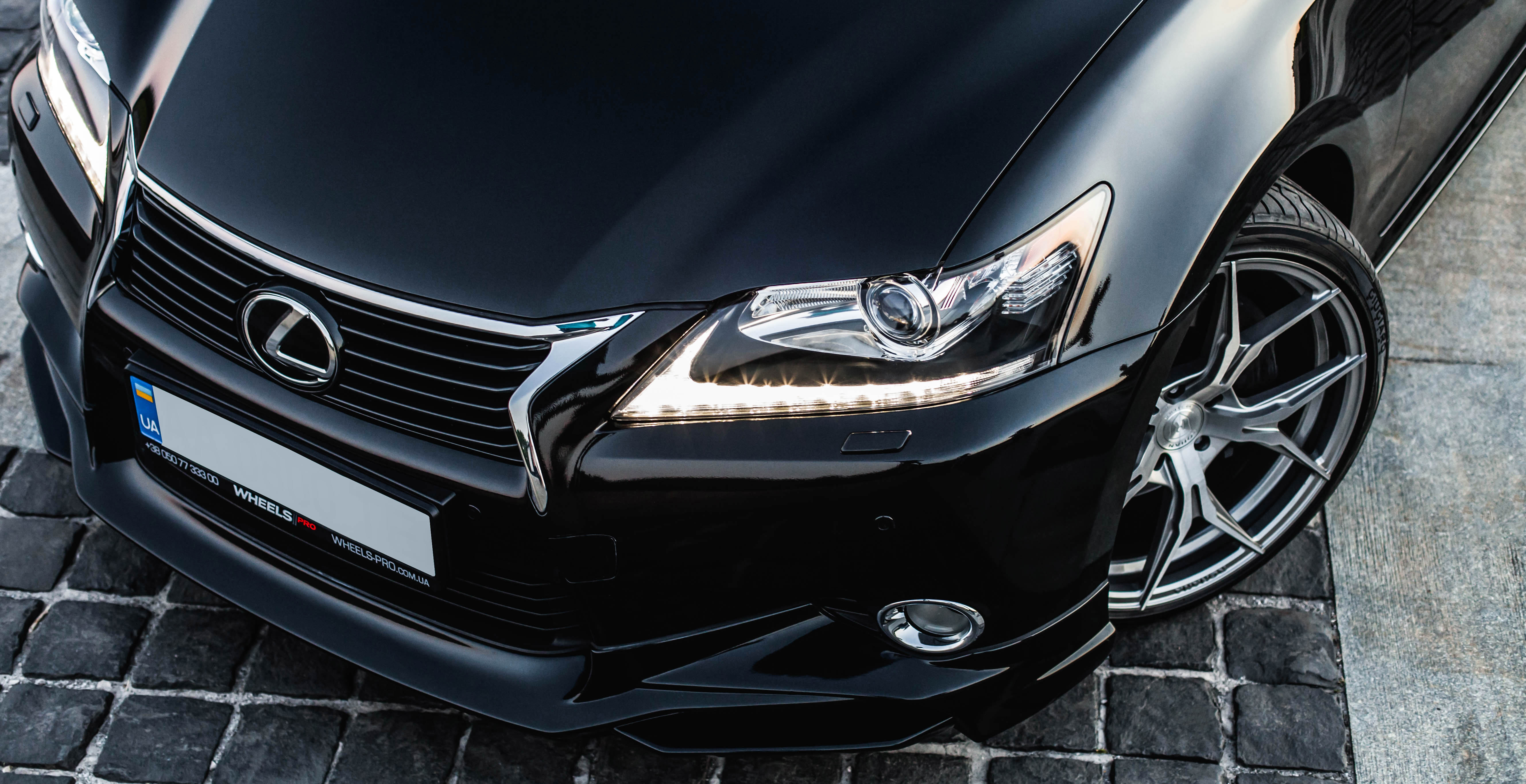 Lexus GS LED Headlights - Photo by Rohana Wheels