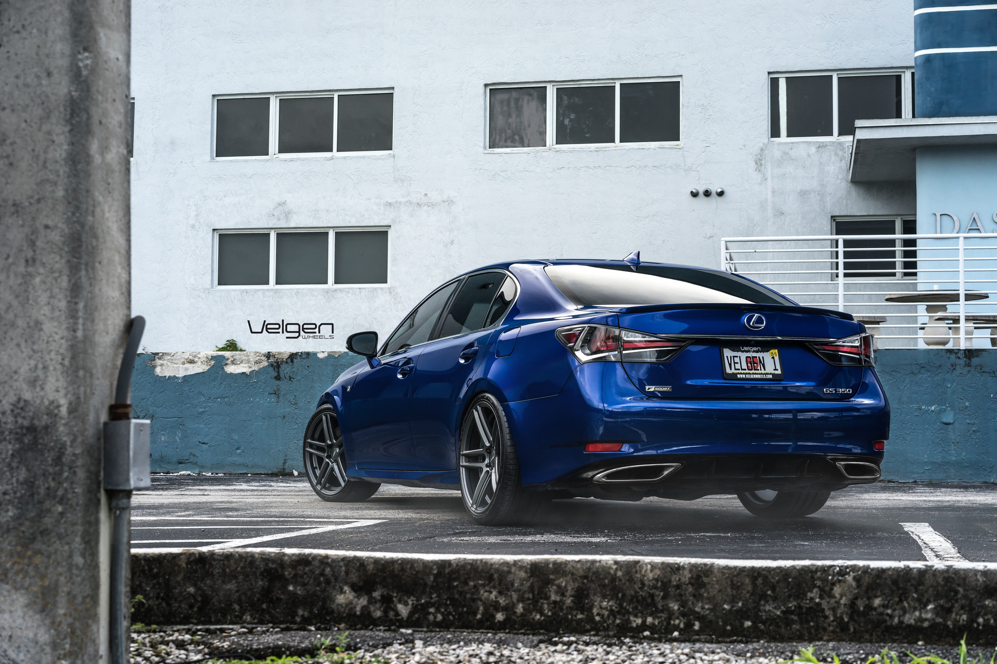 Rear Lip Spoiler on Blue Lexus GS 350 - Photo by Velgen