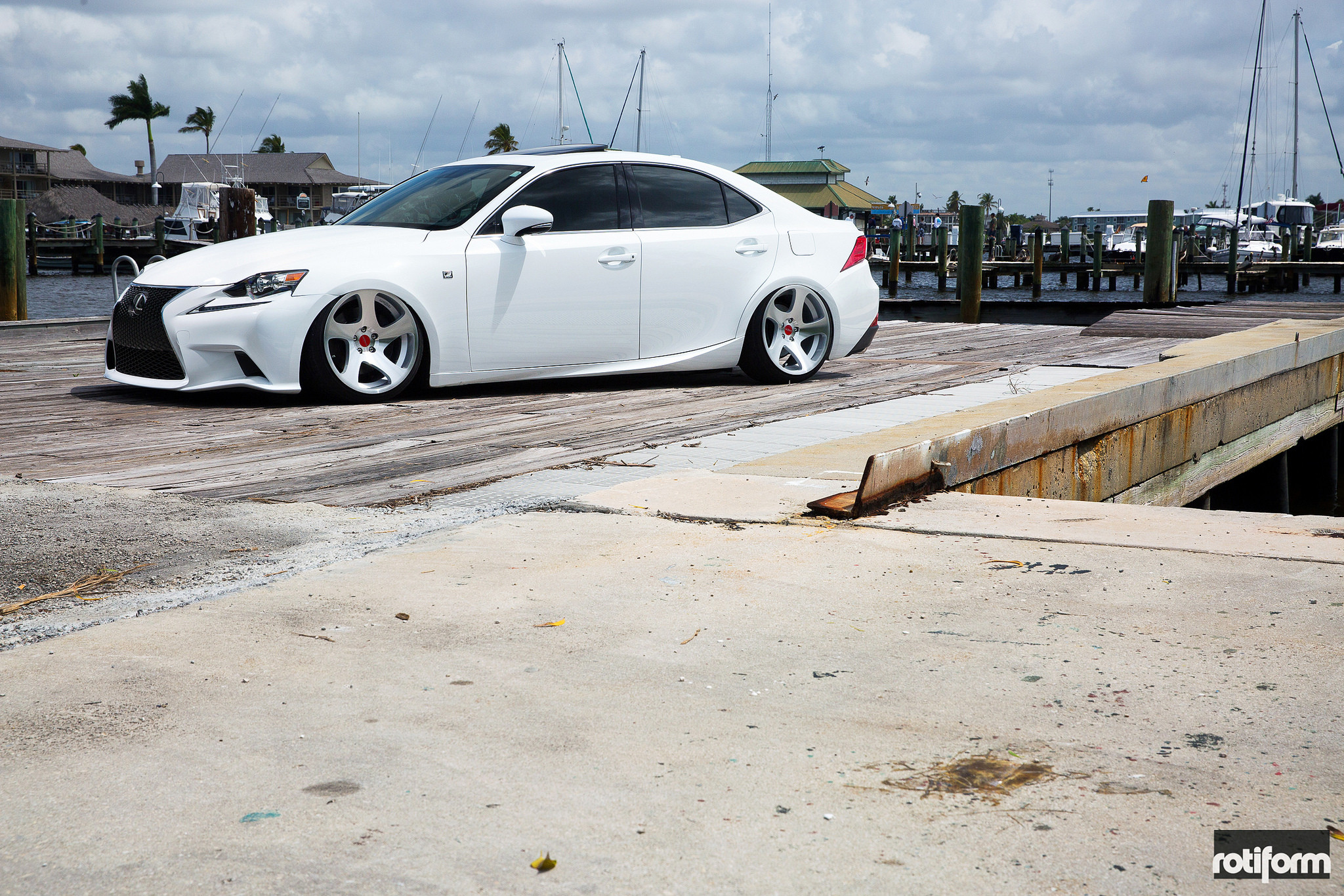 Machined TMB Rims With Red Center Caps - Photo by Rotiform