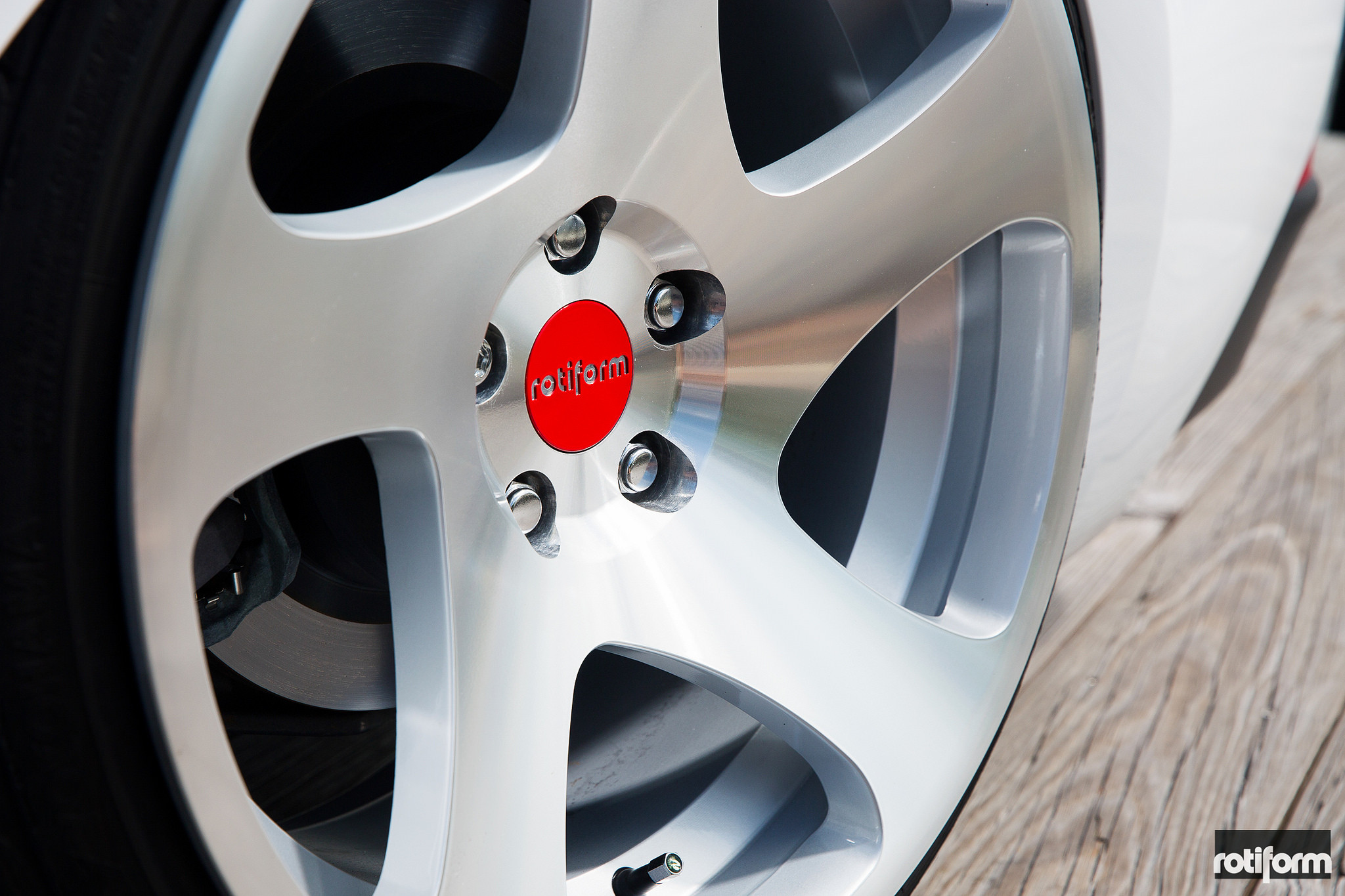 Red Rotiform Center Caps - Photo by Rotiform