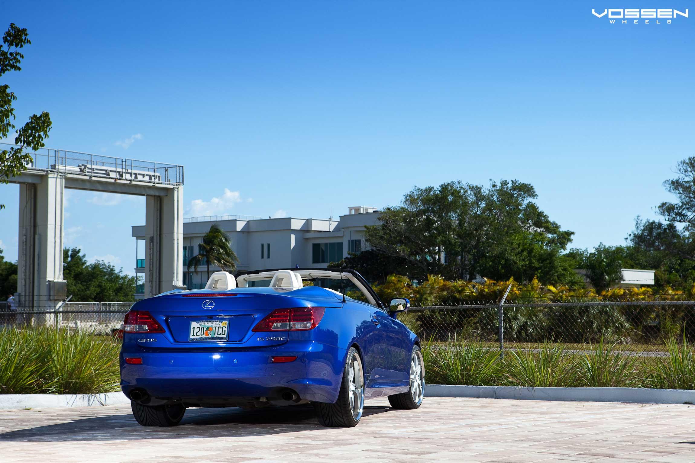 Aftermarket Exhaust System on Blue Convertible Lexus IS - Photo by Vossen