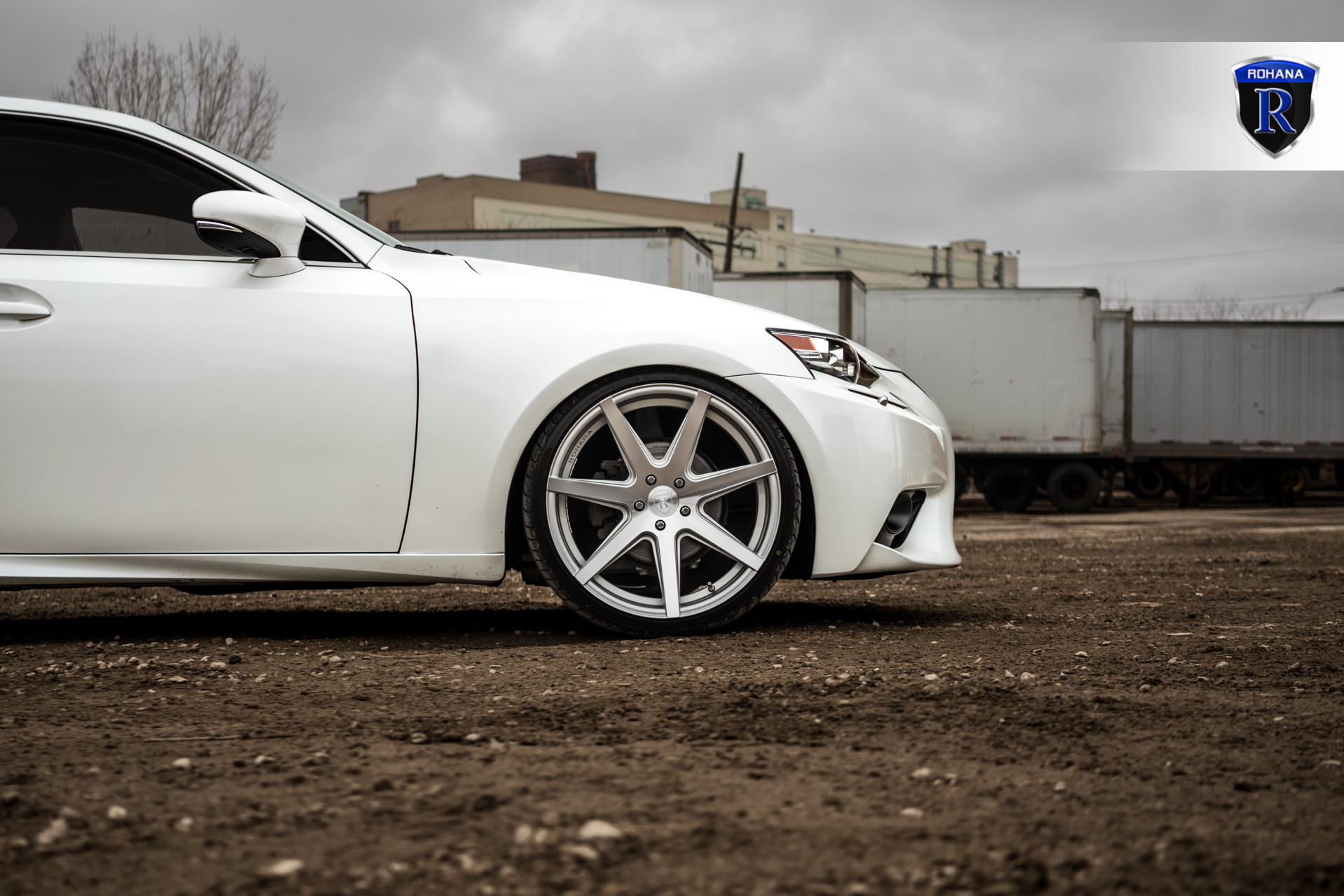 White Lexus IS with Aftermarket Side Skirts - Photo by Rohana Wheels