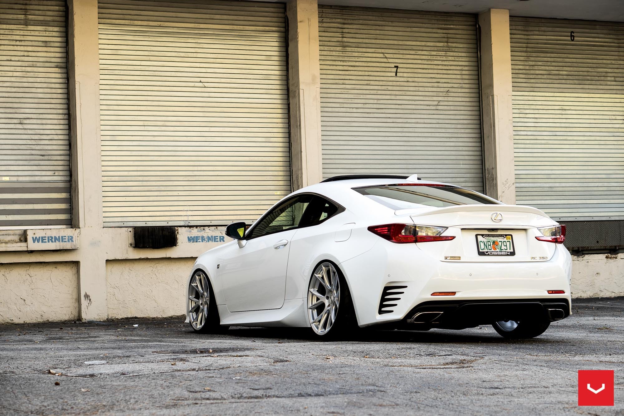 Staggered Rims on Lexus RC-F - Photo by Vossen