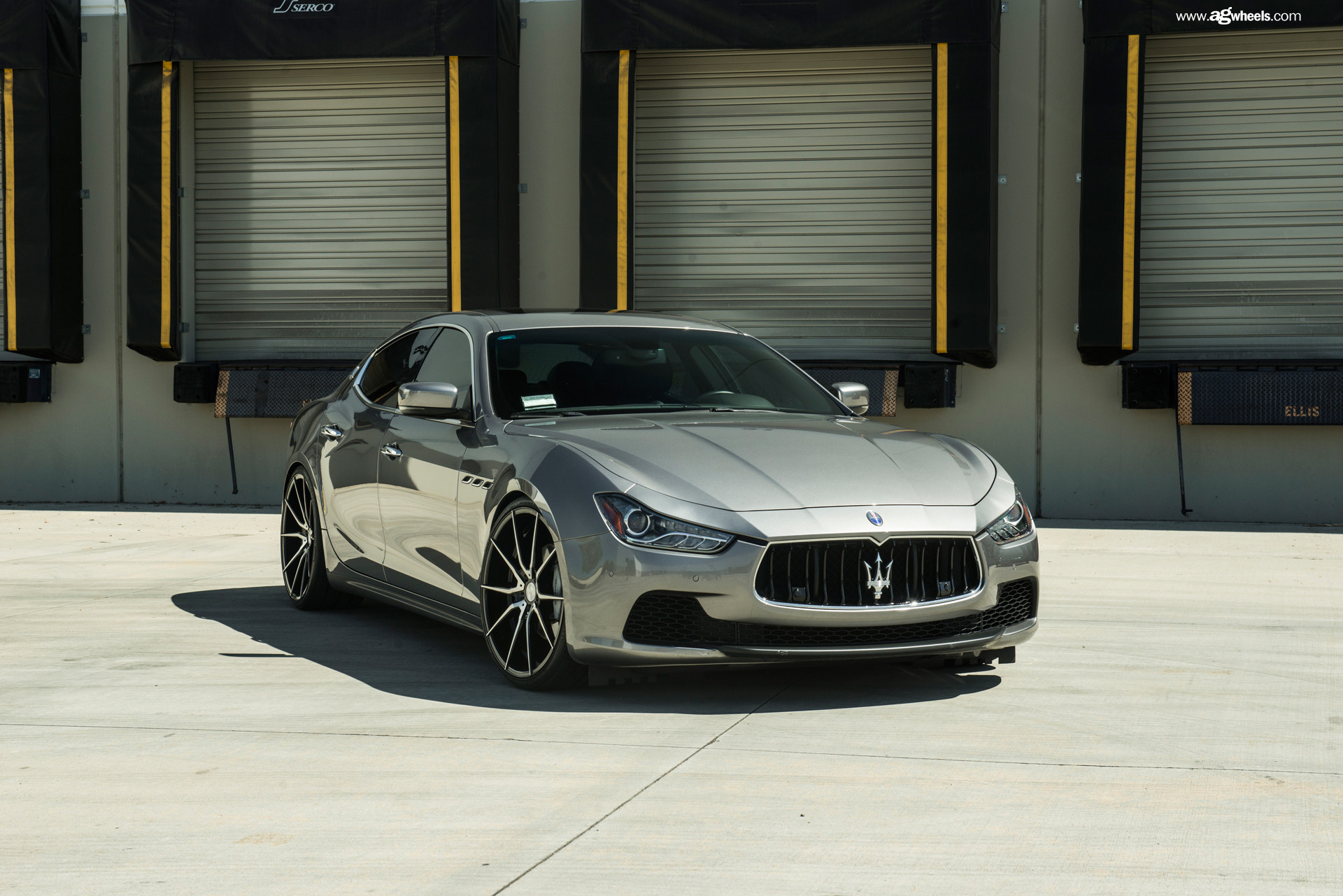 Custom Grille on Silver Maserati Ghibli - Photo by Avant Garde Wheels