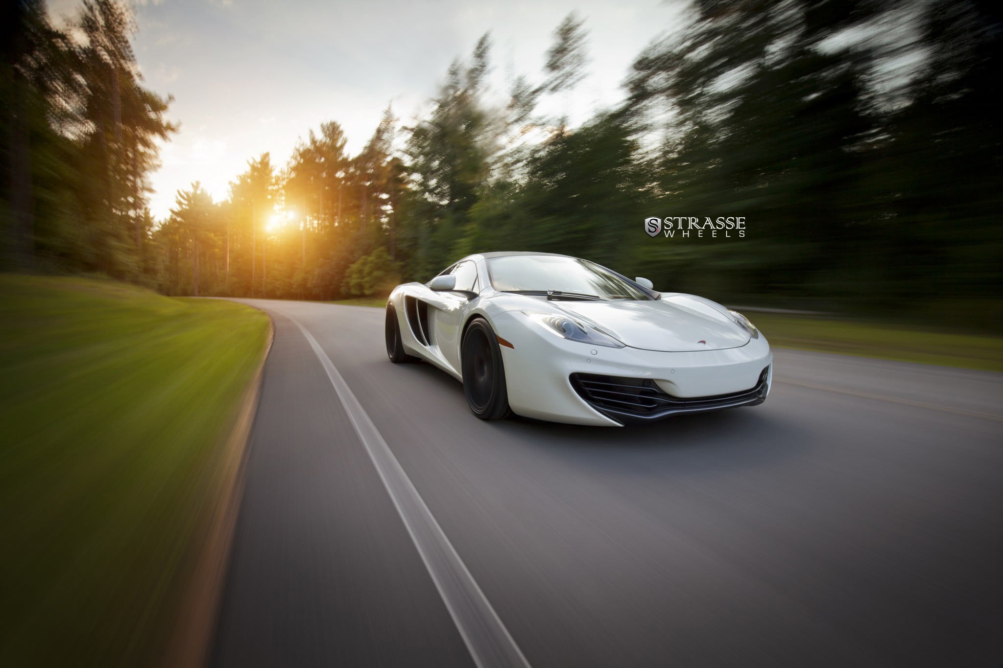 Aftermarket Front Bumper on White Mclaren 12C - Photo by Strasse Forged
