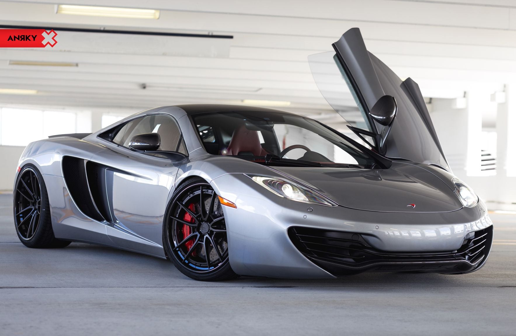 Aftermarket Headlights on Silver McLaren 12C - Photo by Anrky Wheels