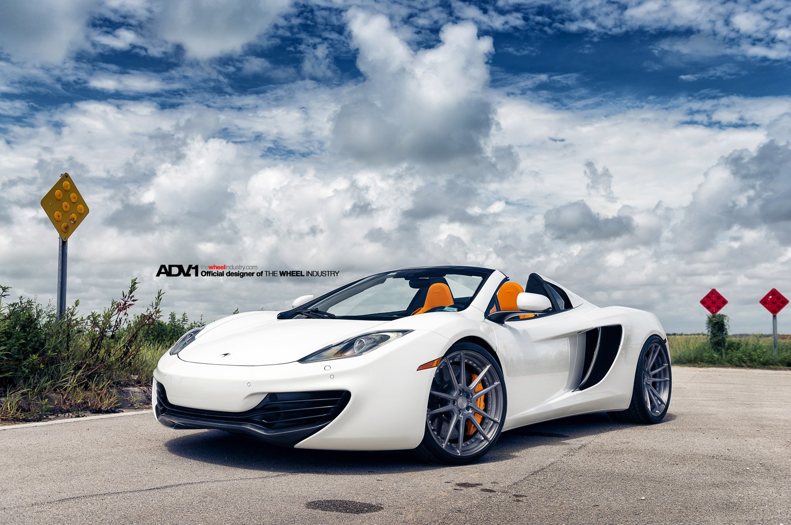 MCLAREN mp4 12c White