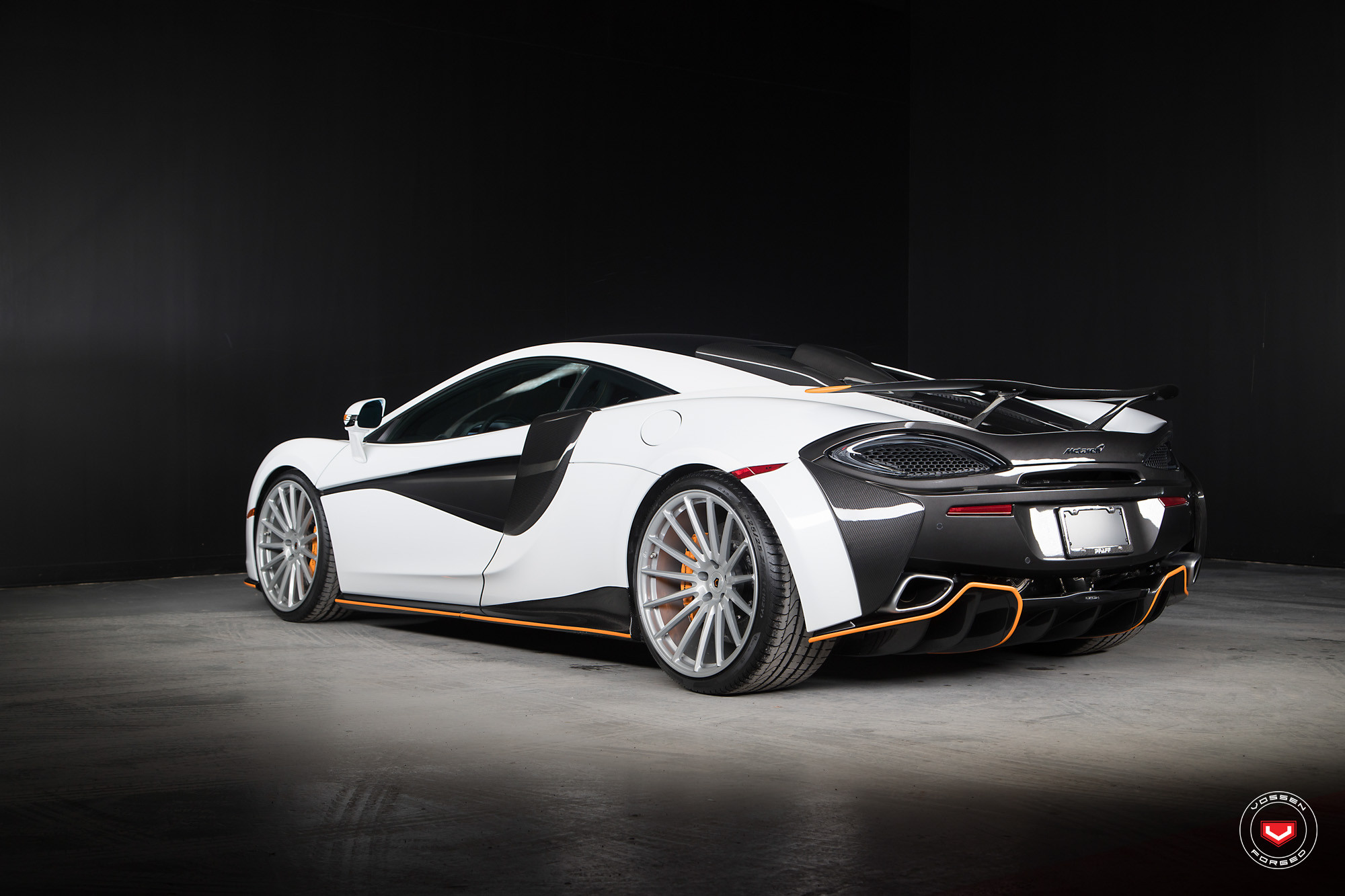 Custom Style Rear Spoiler on White McLaren 570S - Photo by Vossen
