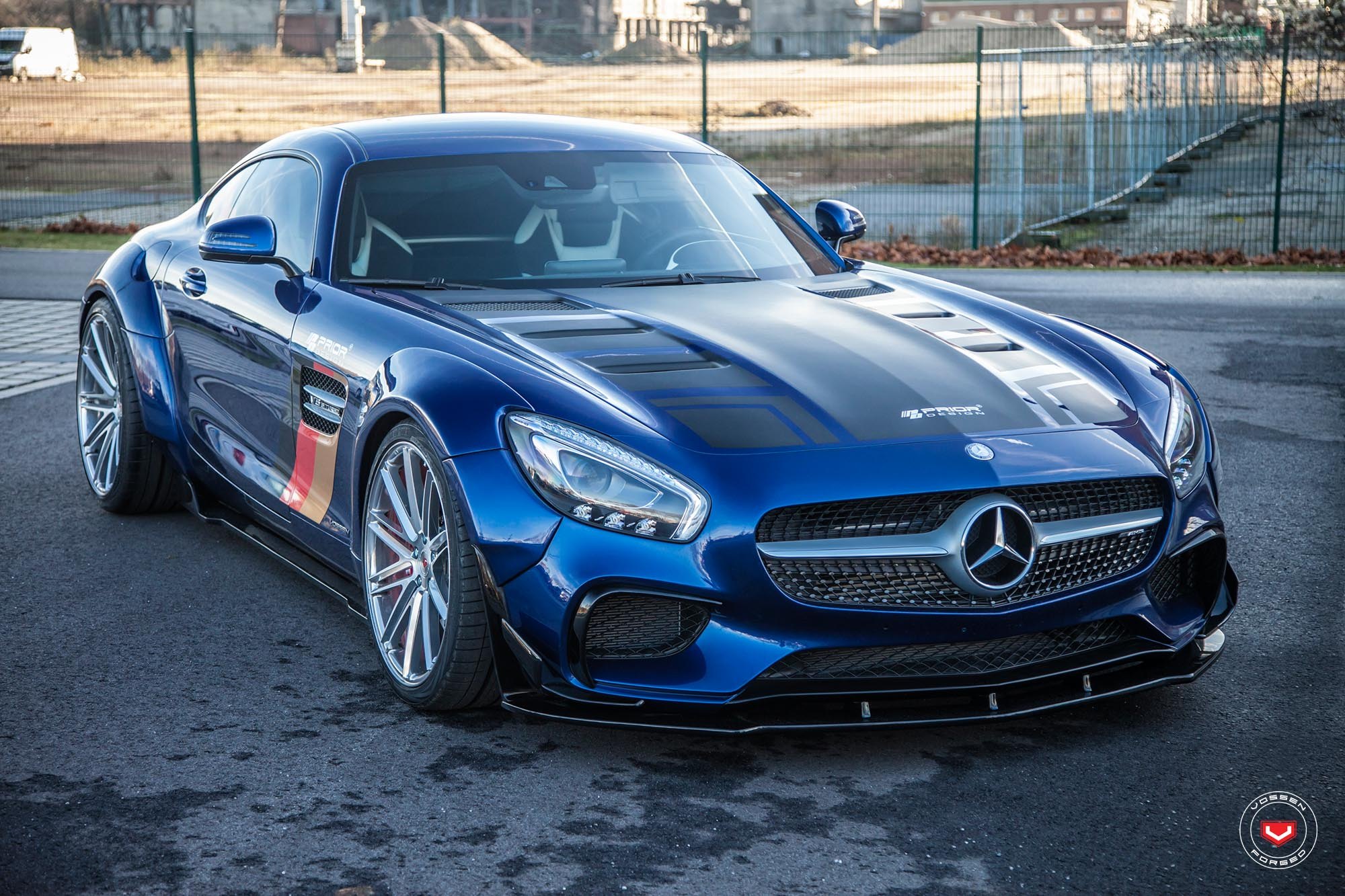 Мерседес амг. Мерседес АМГ ГТ. Mercedes Benz AMG GTS. Мерседес-Бенц АМГ gt s. Mercedes Benz AMG gt s.