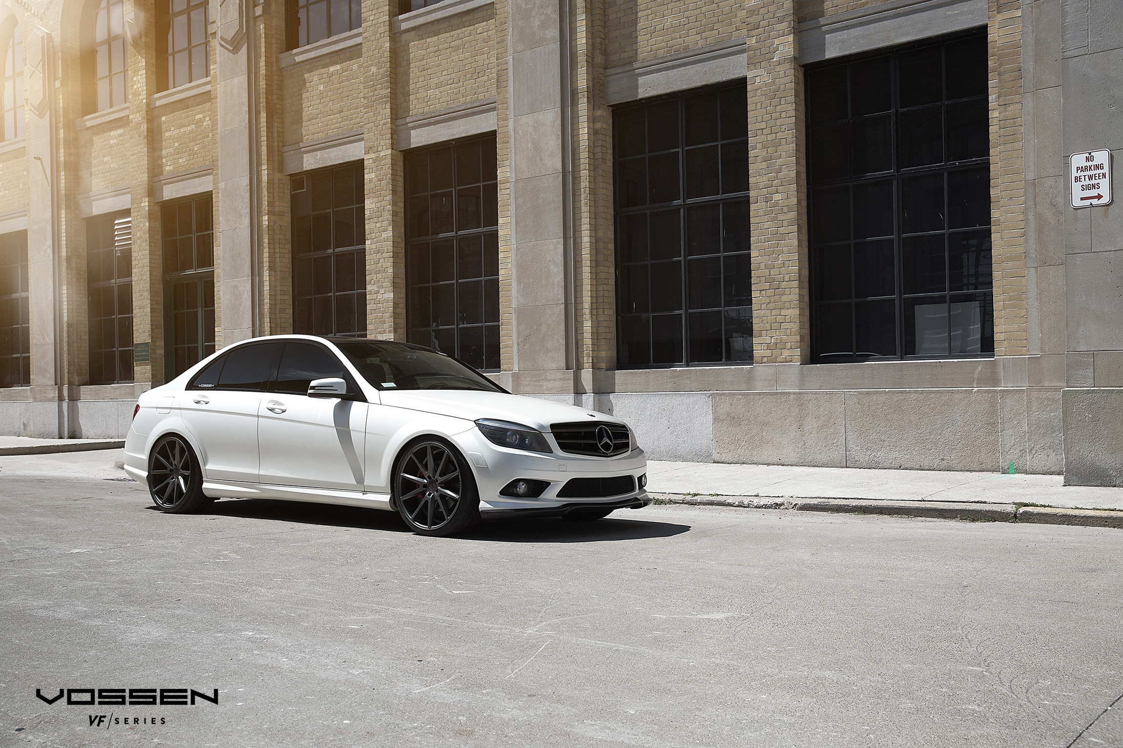 White Mercedes C Class with Black Grile - Photo by Vossen