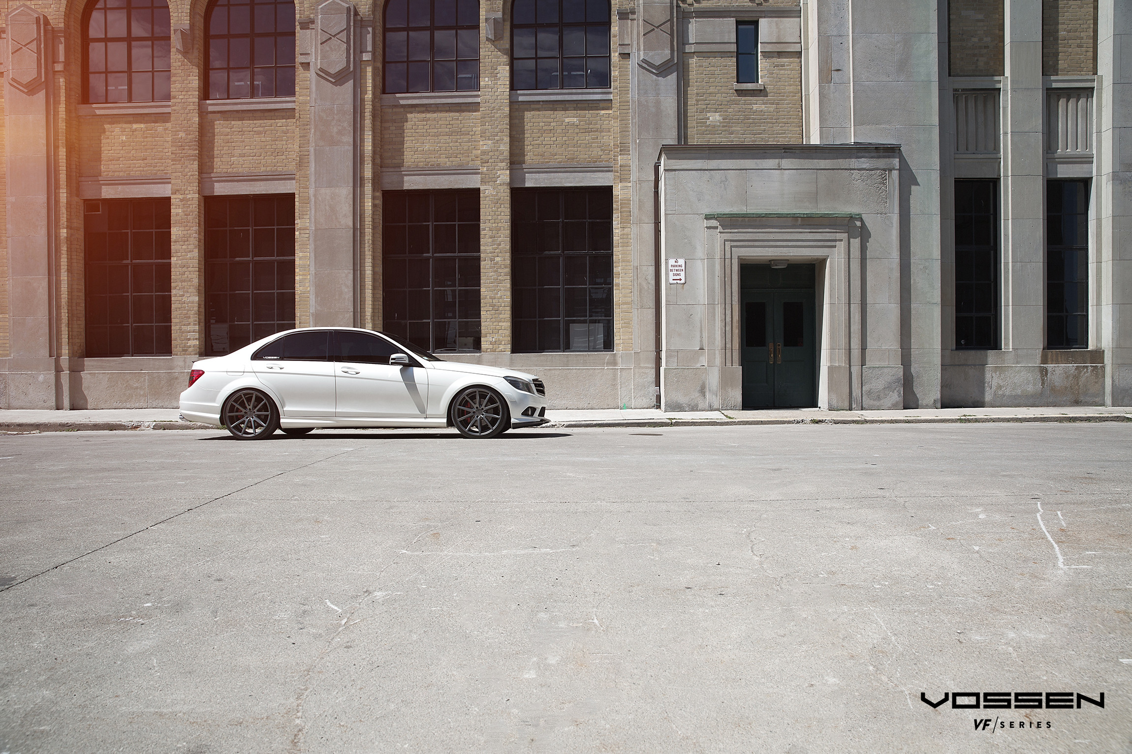 Aftermarket Side Skirts on White Mercedes C Class - Photo by Vossen