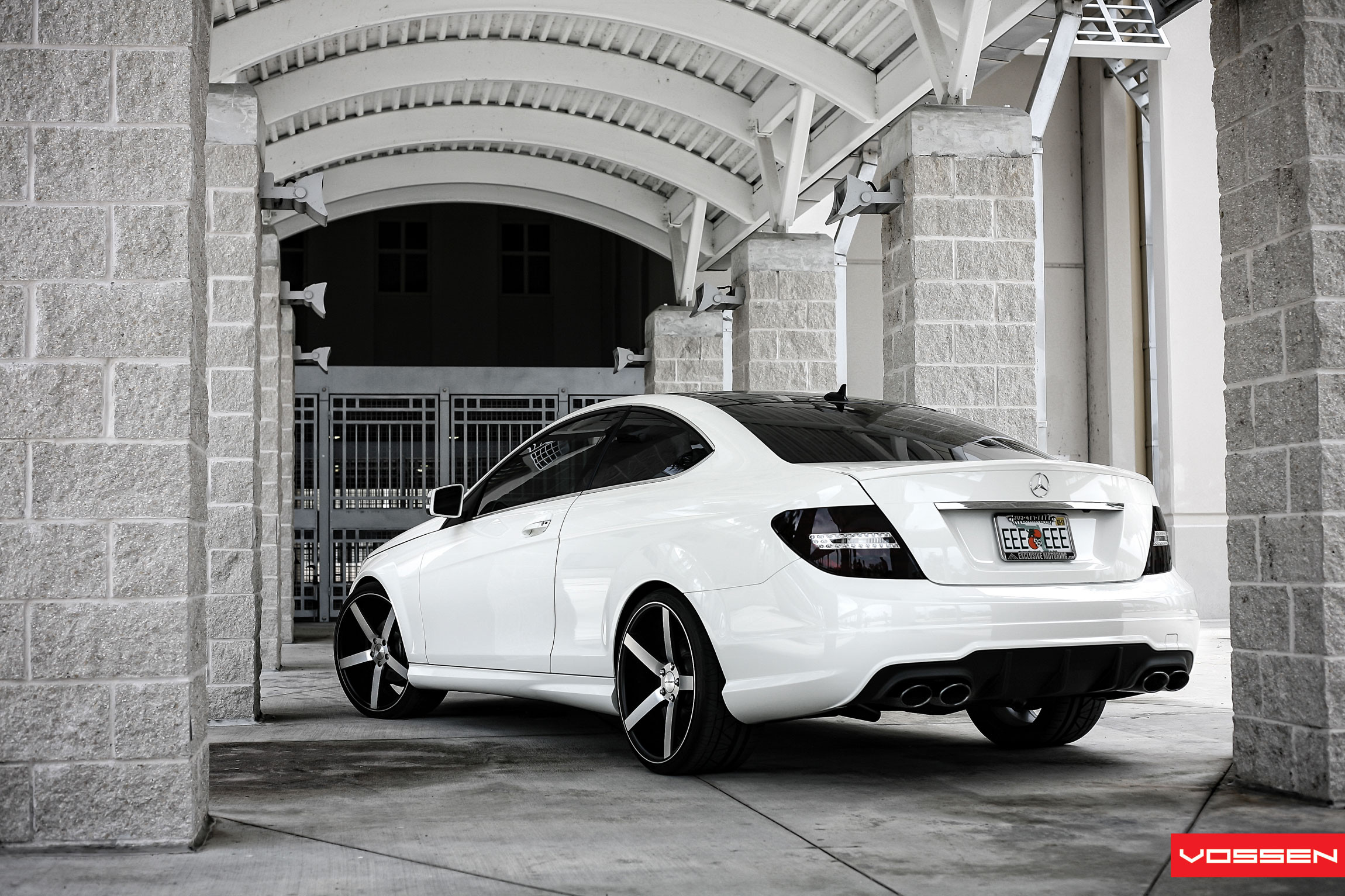White Mercedes C Class Rear Diffuser - Photo by Vossen