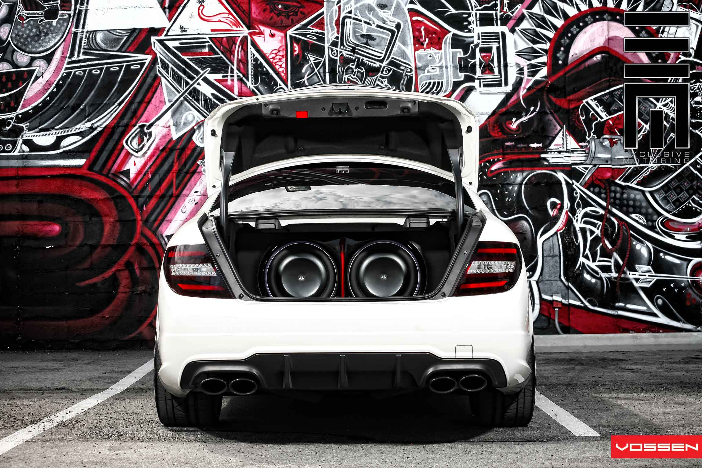 Bed Mount Audio System in Mercedes C Class - Photo by Vossen
