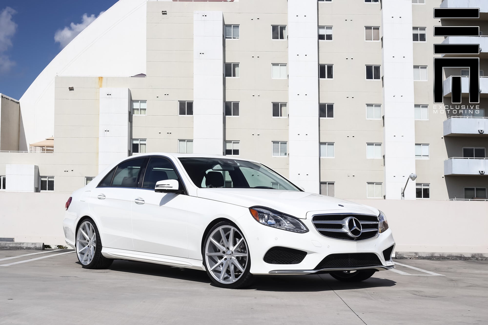 Chrome Front Lip on White Mercedes E Class - Photo by Vossen