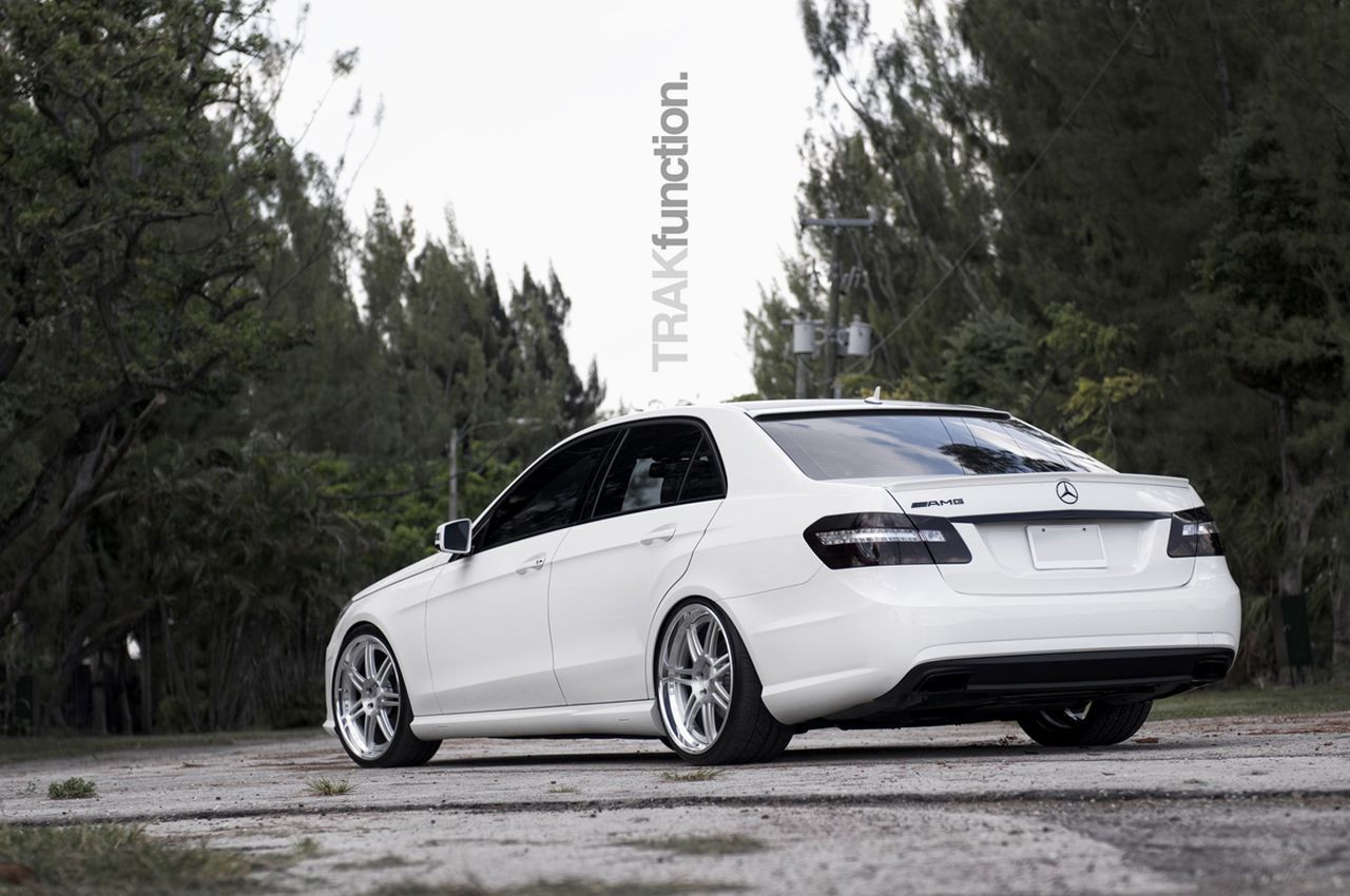 Mercedes E-Class W212 With Black Taillight Tint - Photo by ADV.1