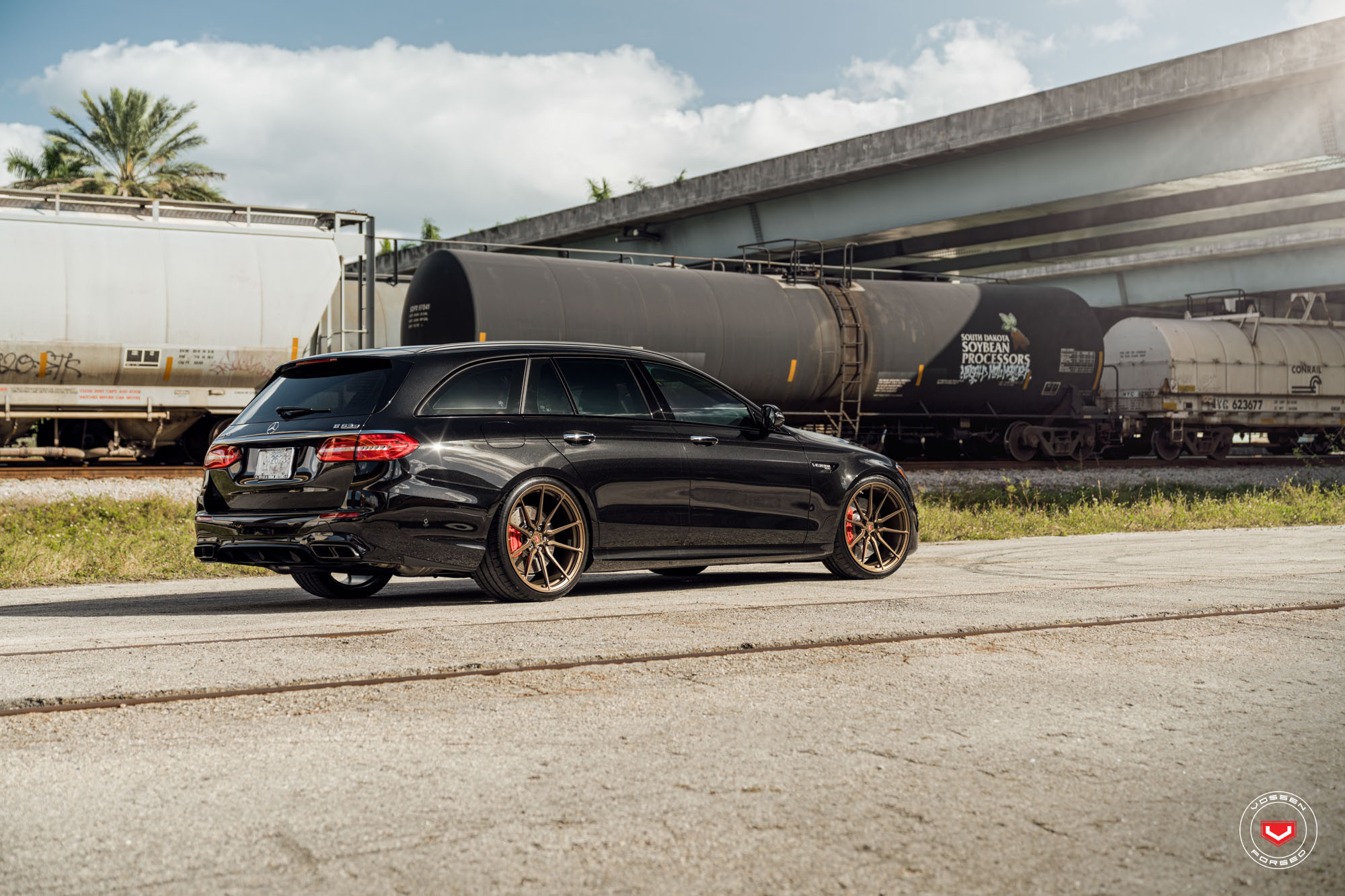 Roofline Spoiler with Light on Black Mercedes E Class - Photo by Vossen
