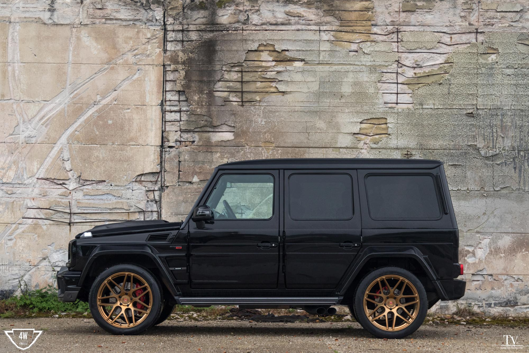 Matte Bronze VPS Vossen Wheels on Mercedes G Class - Photo by Vossen