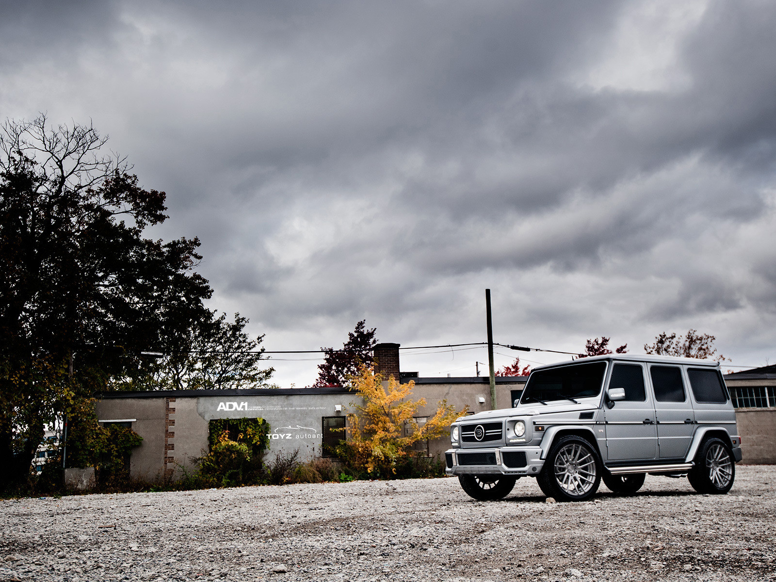 Silver Mercedes G-Class Brabus - Photo by ADV.1