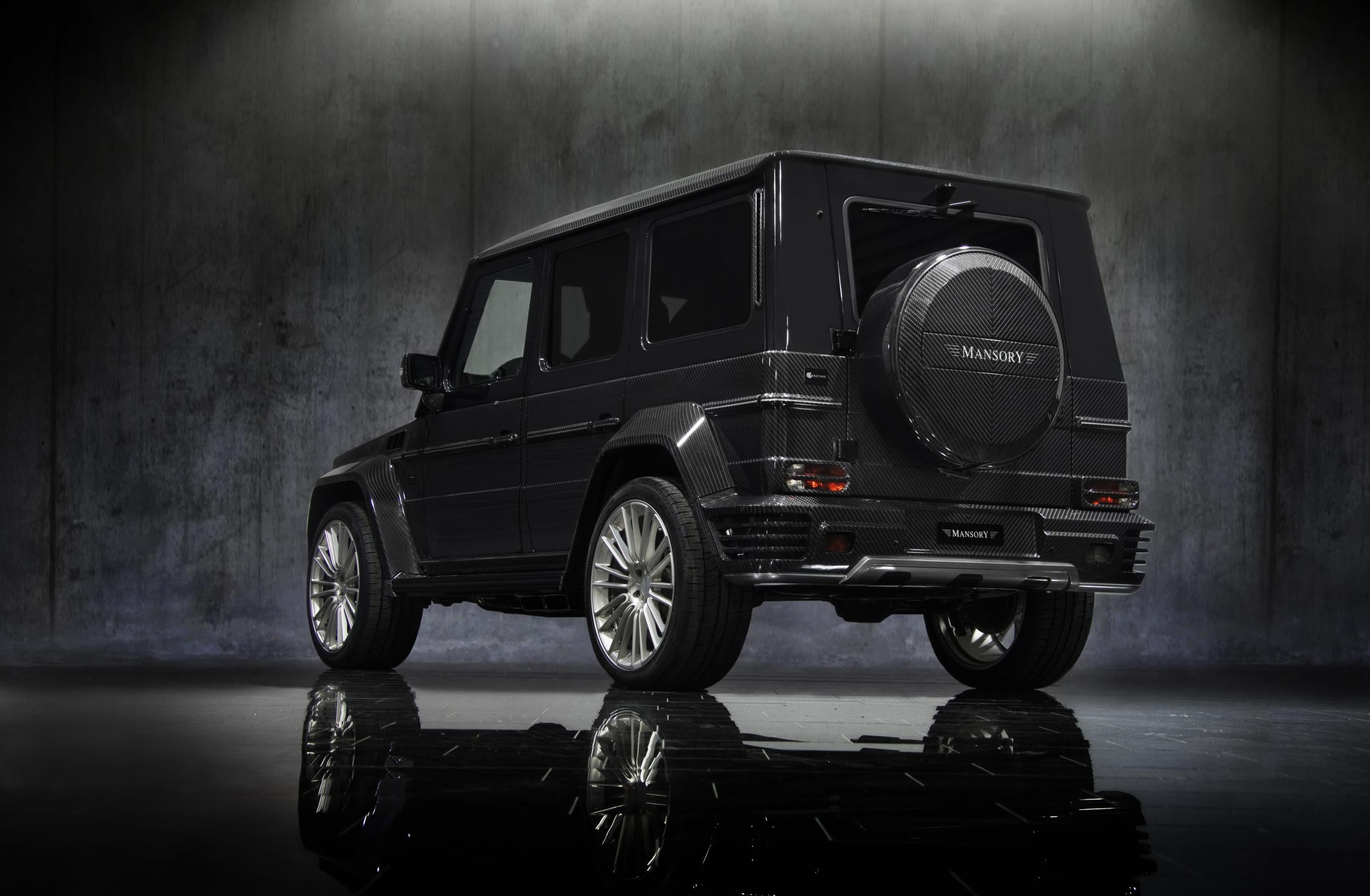 Mansory Customized Mercedes G-Class With Carbon Fiber body - Photo by Mansory