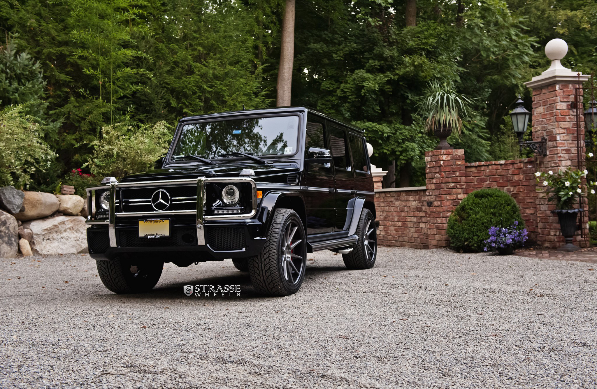 Polished Grille Guard on Black Mercedes G-Class - Photo by Strasse Forged
