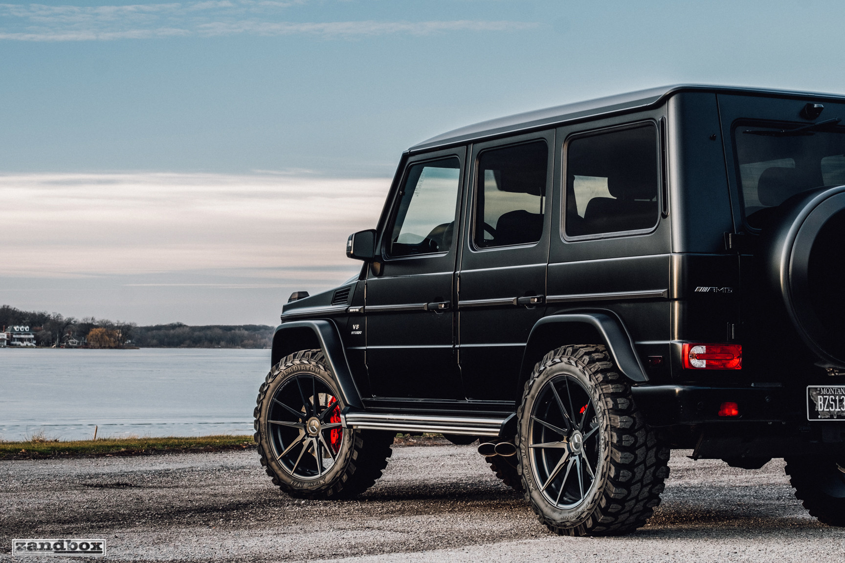 Gladiator Tires on Black Mercedes G Class - Photo by zandbox