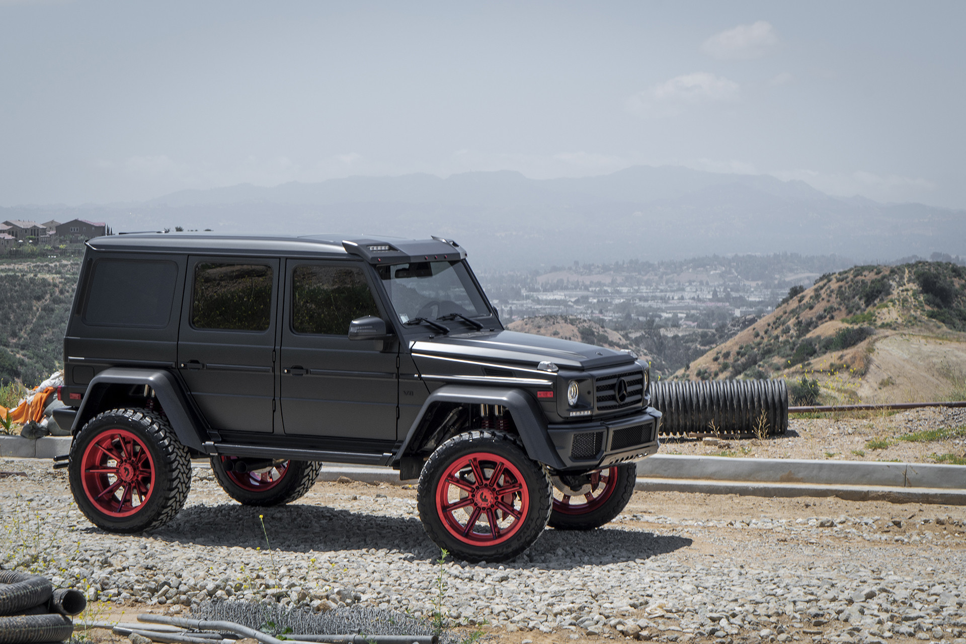 Black Mercedes G Class Gets a Distinct Look with Matte Red Forgiato ...