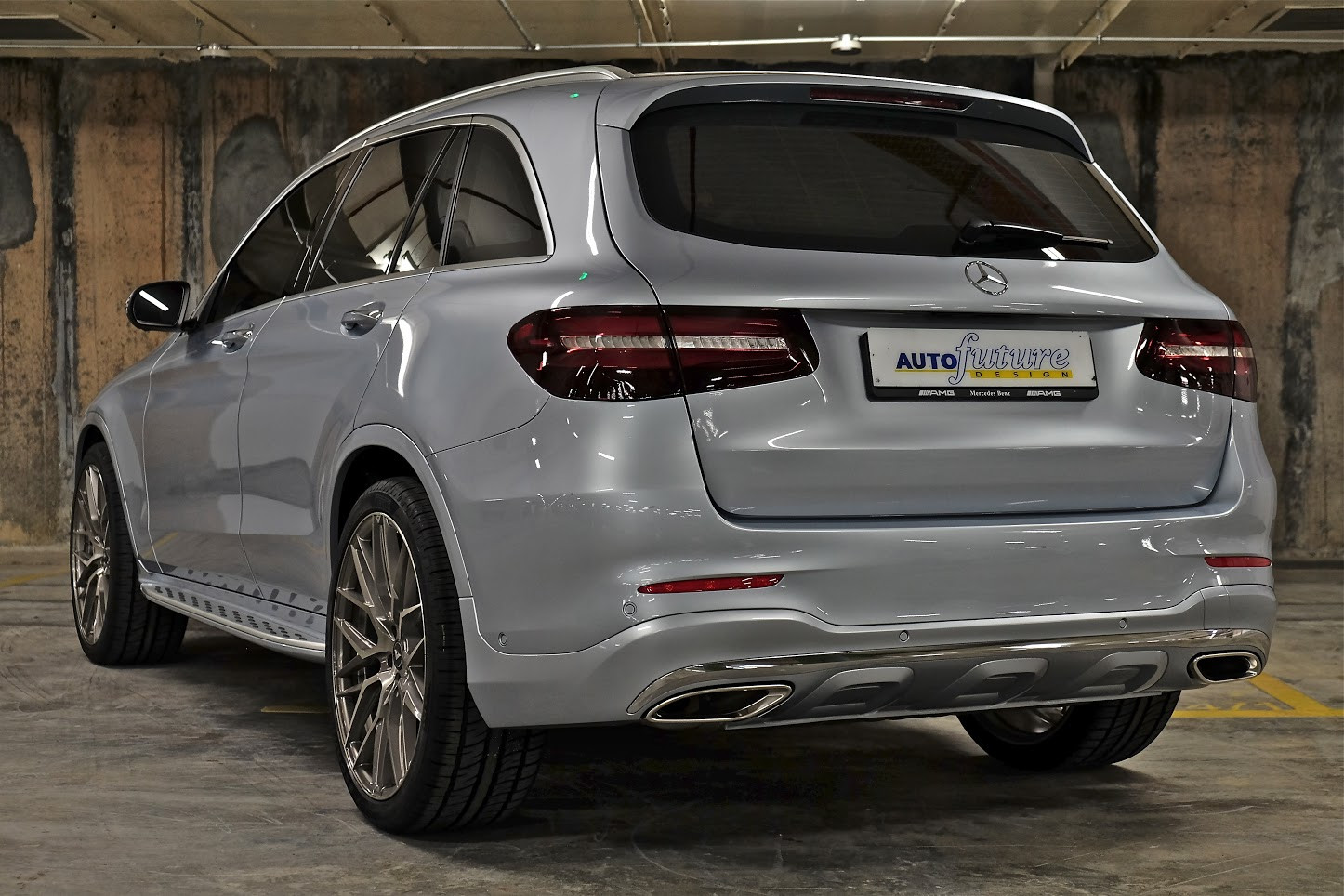 Gray Mercedes GLC Class with Red Smoke Taillights - Photo by Vorstiner