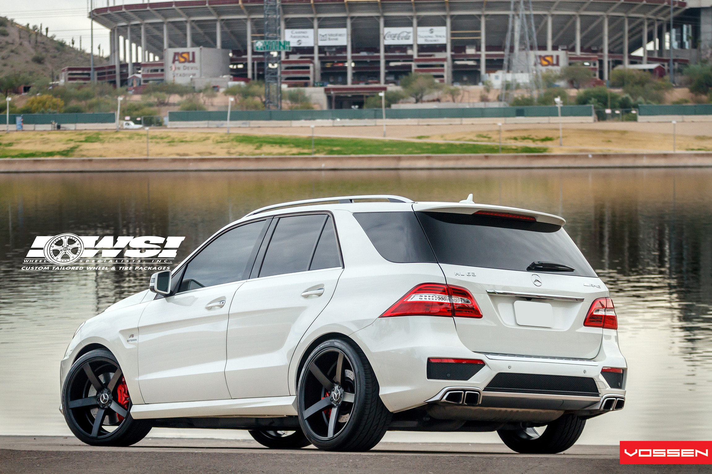 Roofline Spoiler with Light on White Mercedes M Class - Photo by Vossen