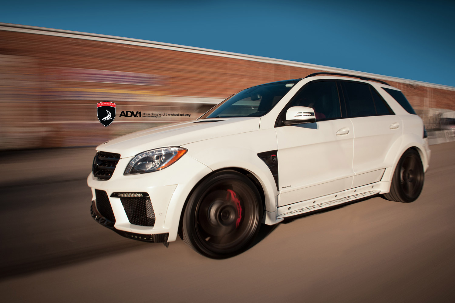 Performance SUV - Mercedes M-Class - Photo by ADV.1