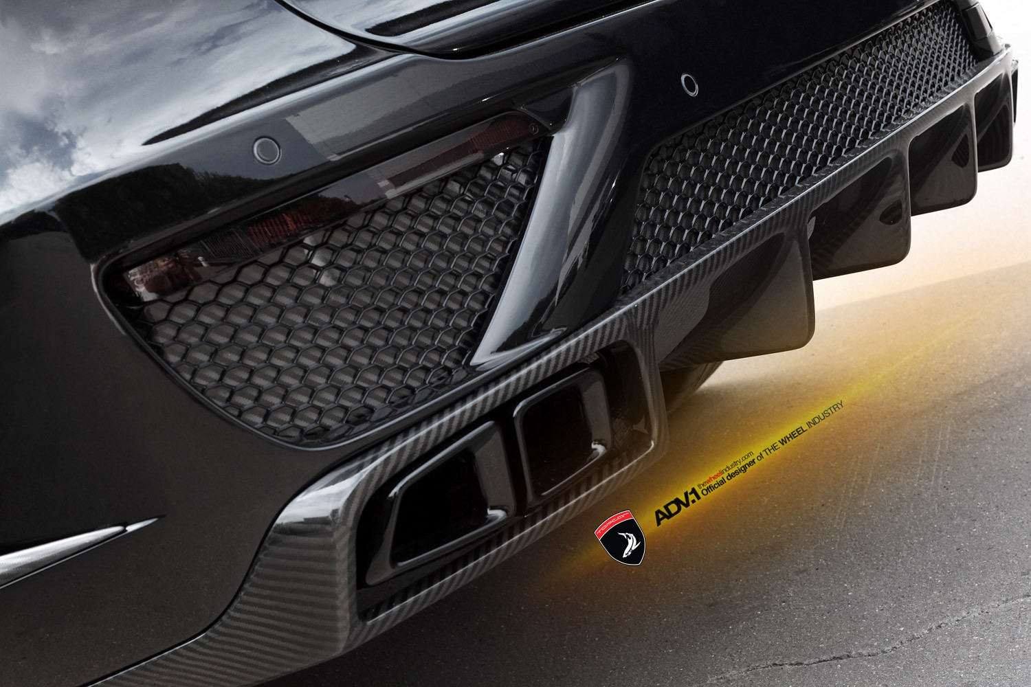 Carbon Fiber Rear Valance on Mercedes M-Class - Photo by ADV.1