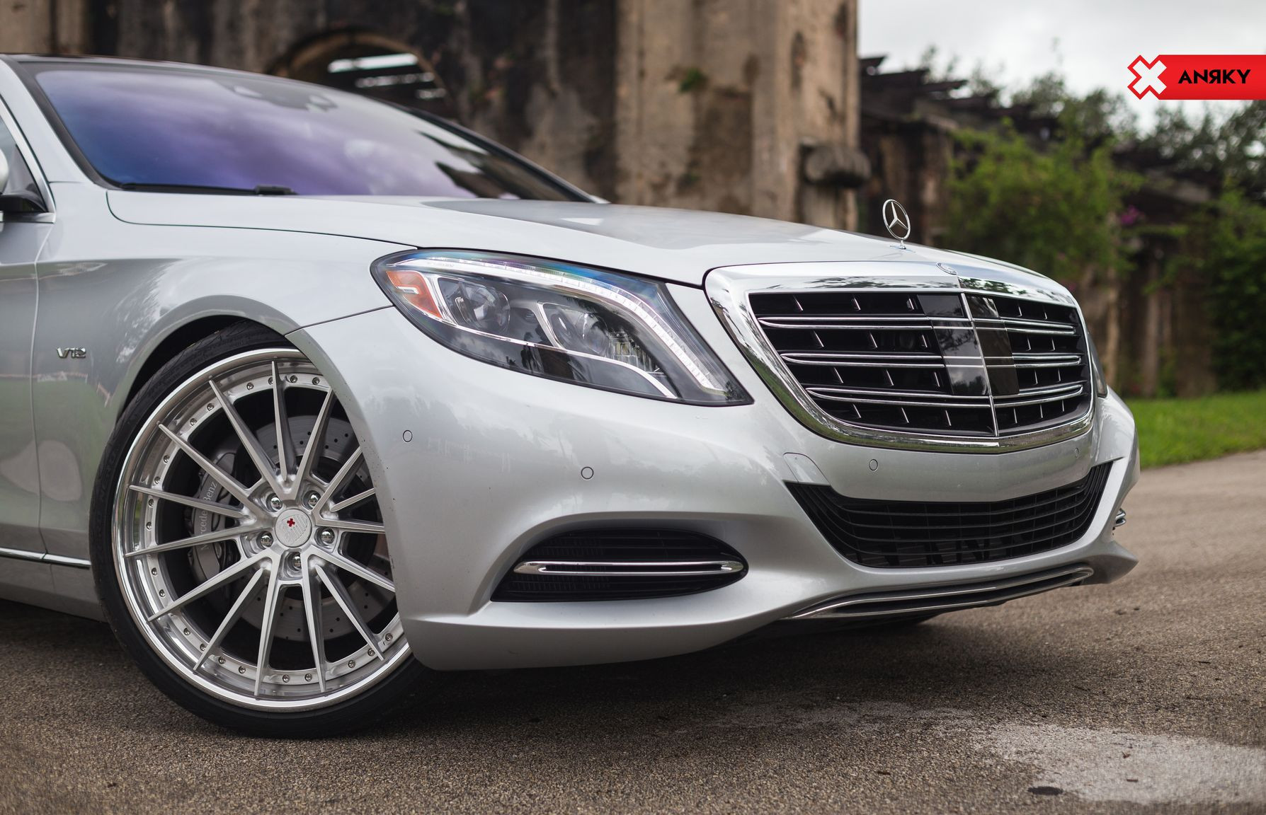 Silver Mercedes S Class with Aftermarket Projector Headlights - Photo by Anrky Wheels