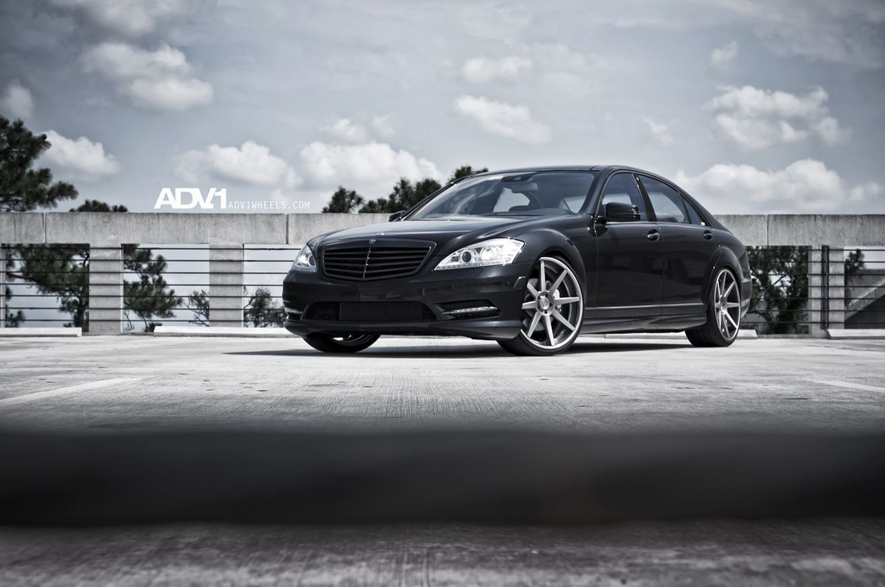 Prestige Ride: Mercedes S-Class on ADV1 Wheels - Photo by ADV.1