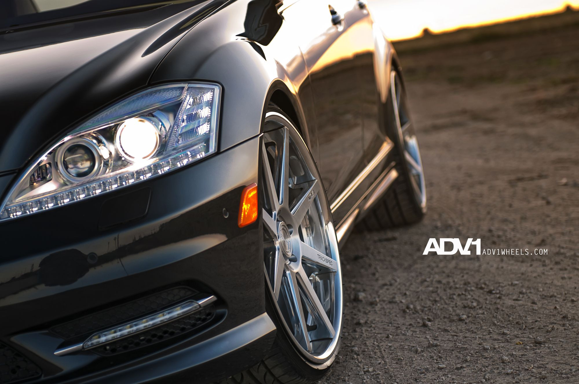Mercedes S-Class Headlights and Custom Wheels - Photo by ADV.1