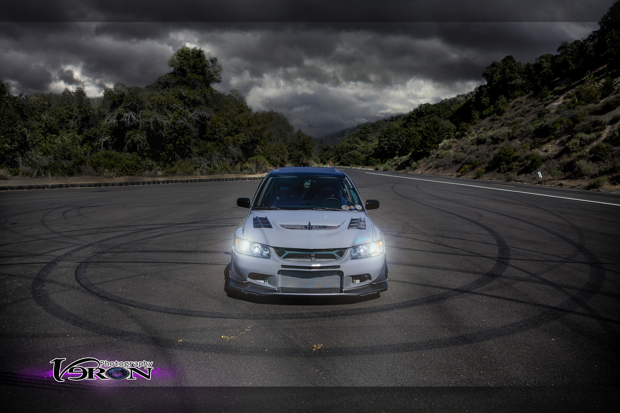 Gray Mitsubishi Evolution with Custom Front Bumper - Photo by Manuel veron