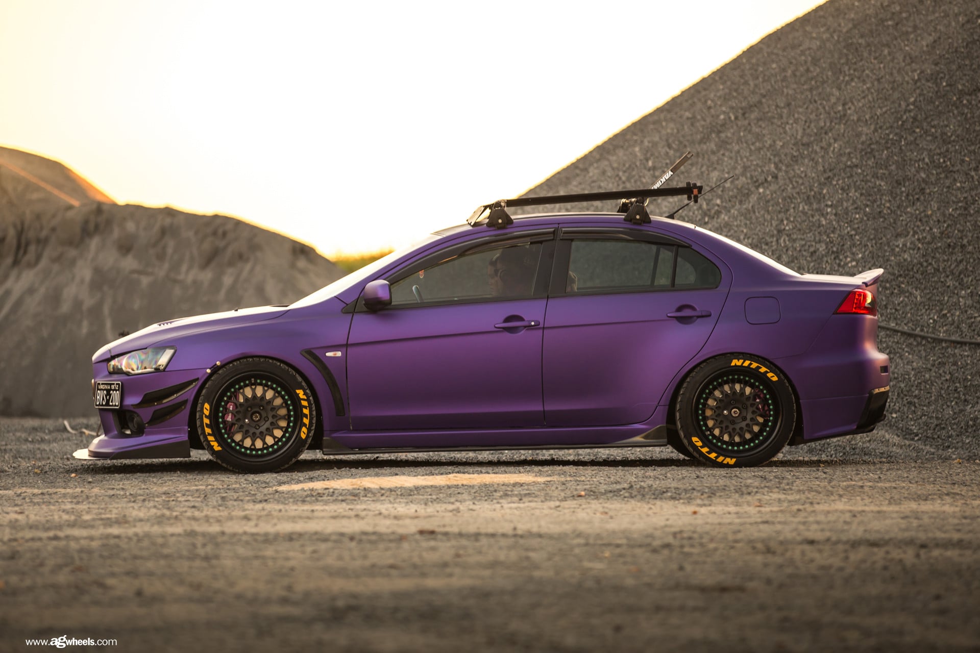 Lowered Mitsubishi Lancer Evolution X - Photo by Avant Garde