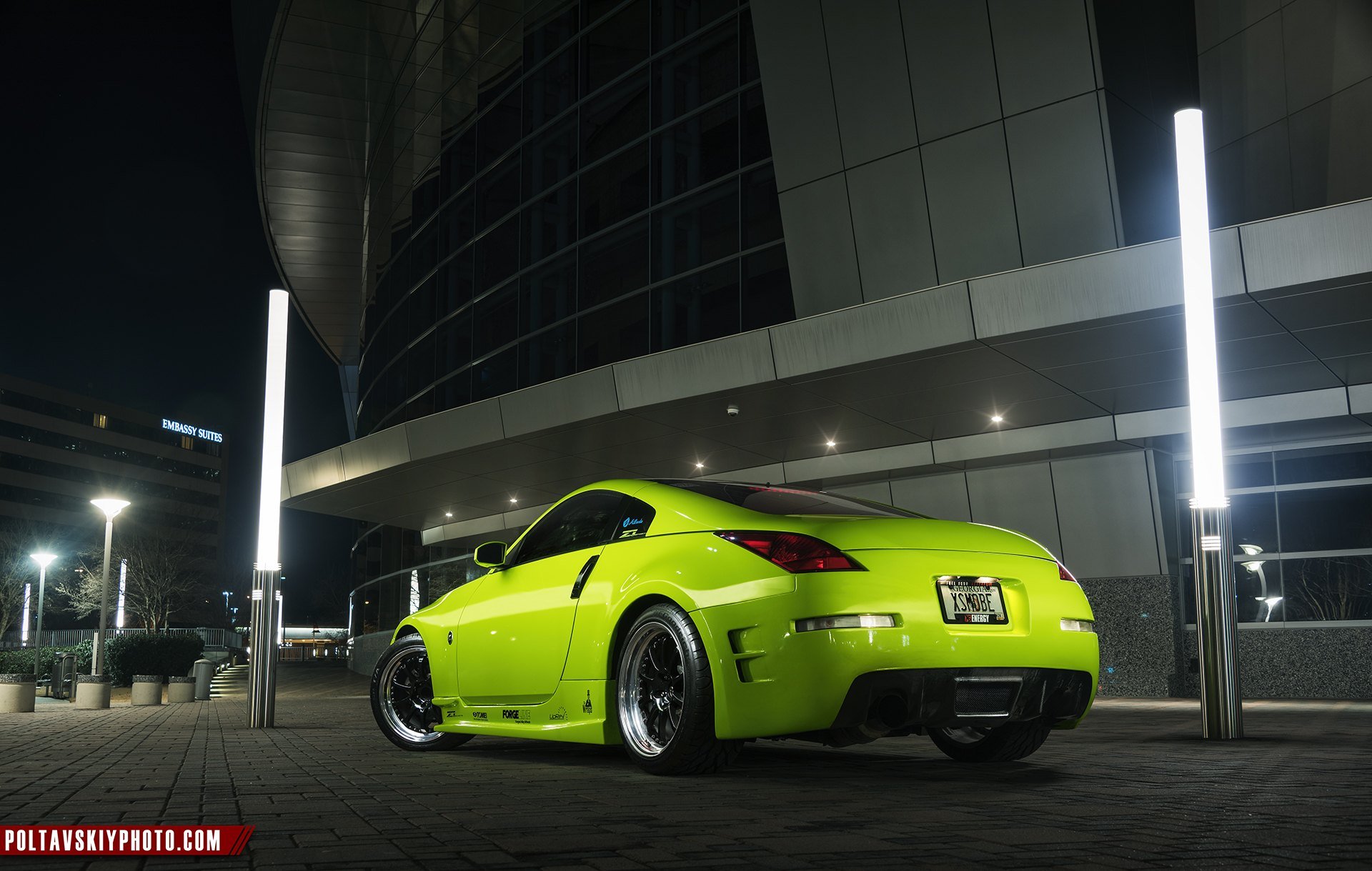 цвет салона для зеленой машины. Nissan 350z green. ниссан гтр лаймовый. лайм ниссан. ниссан гоночный 350z.