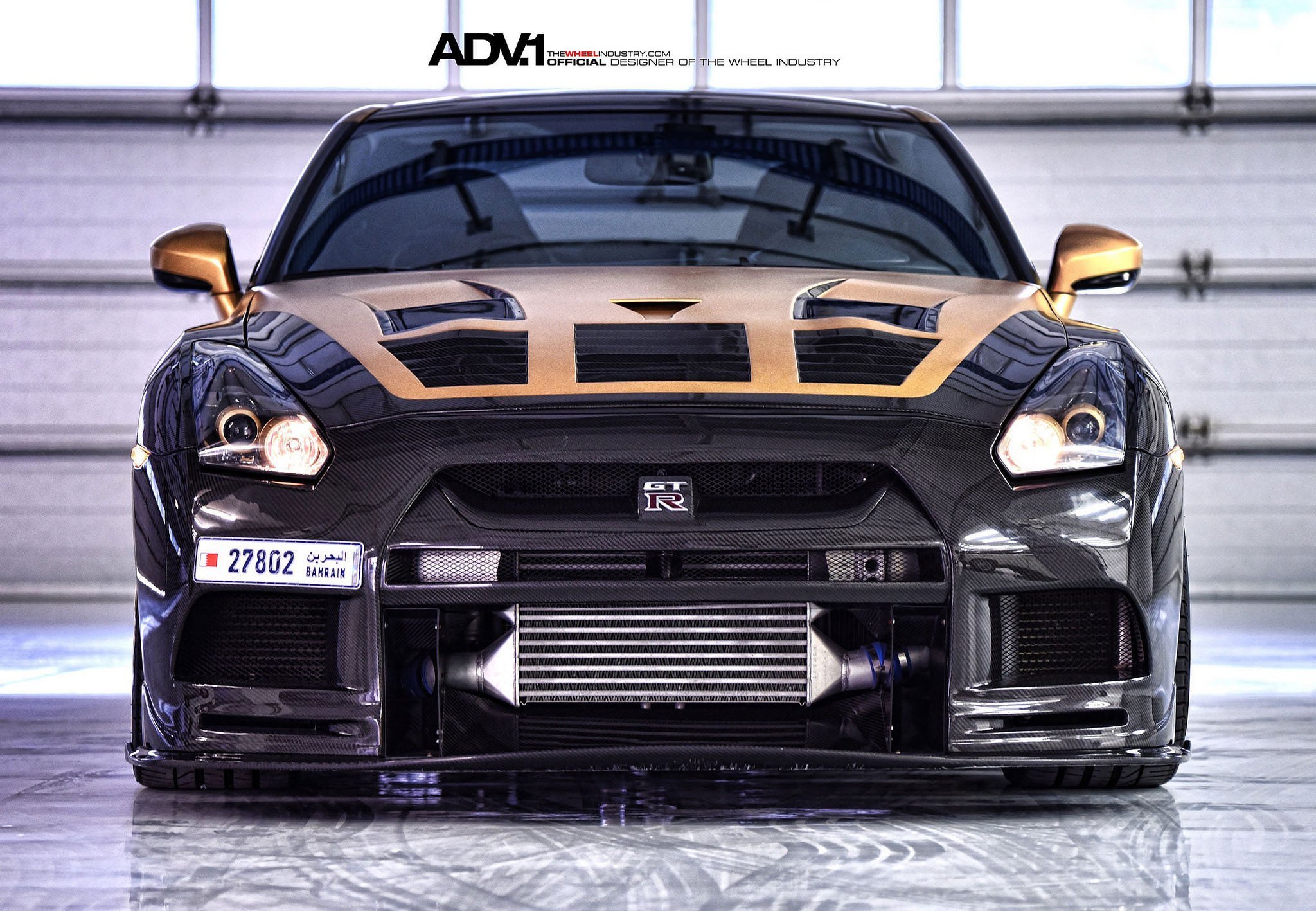 LB★Works Nissan GT-R Satin Gold/carbon MINIGT.com – Welcome to the World of 1:64!
