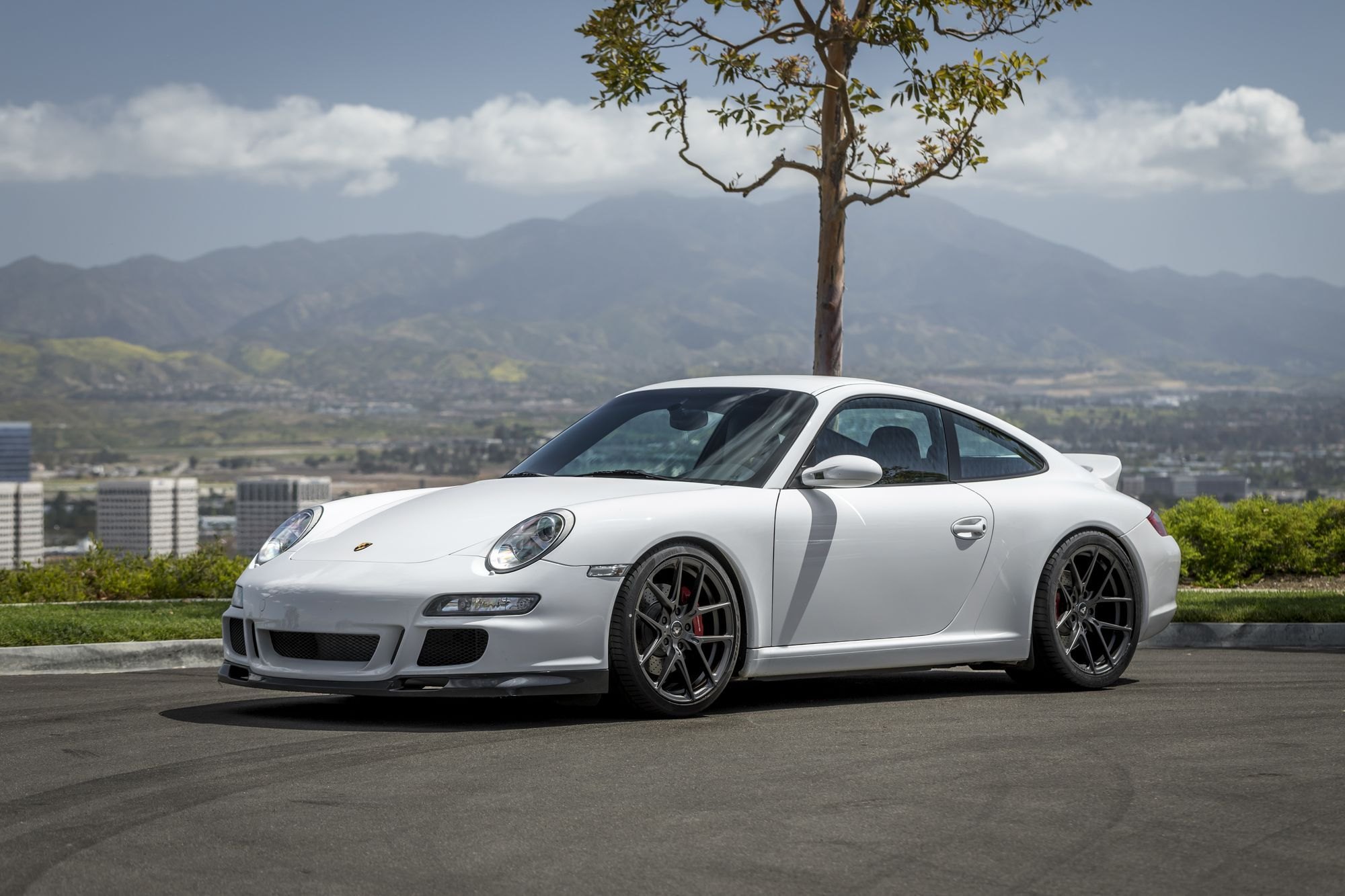 Porshe 911 White