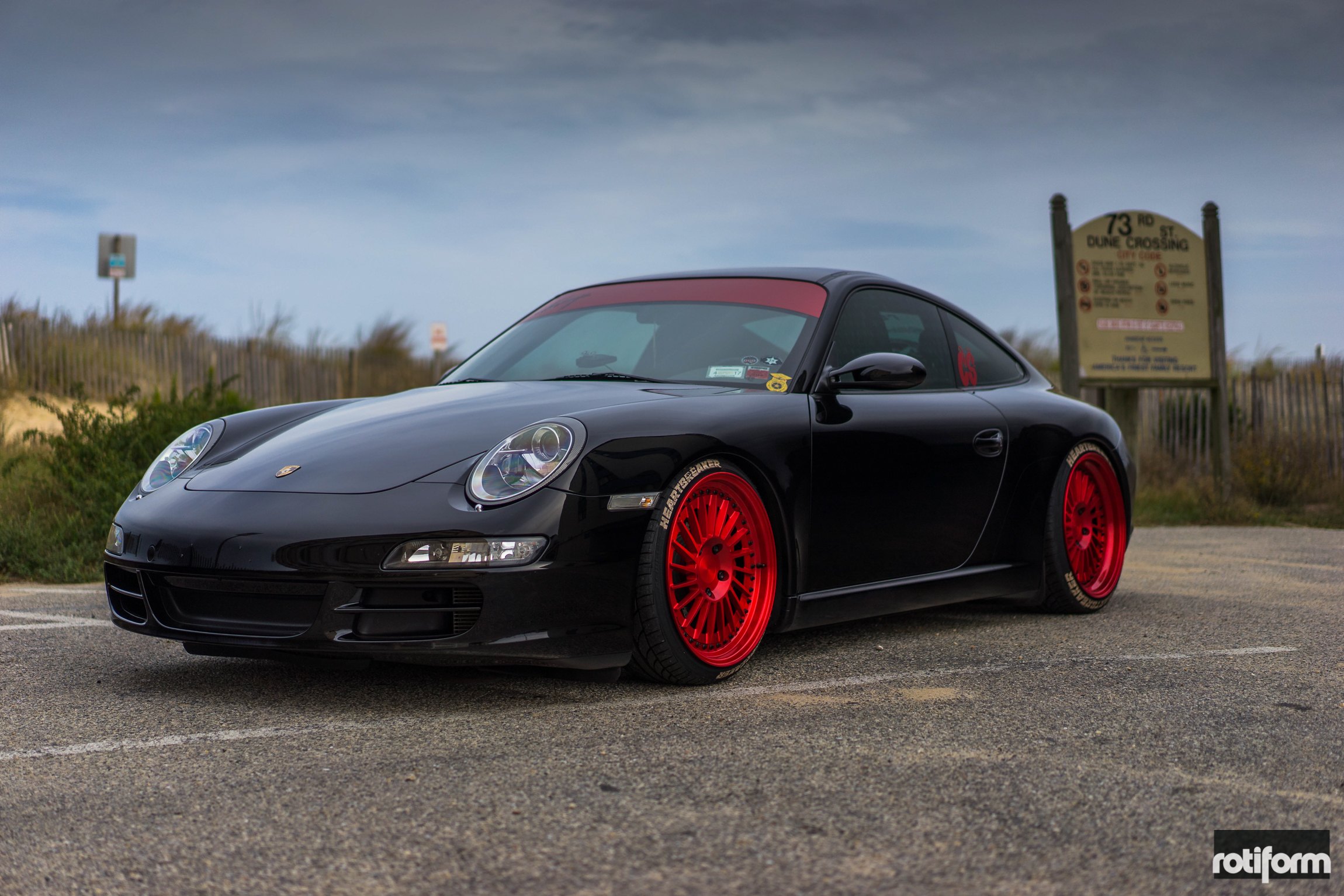 Porsche Carrera 911 Black